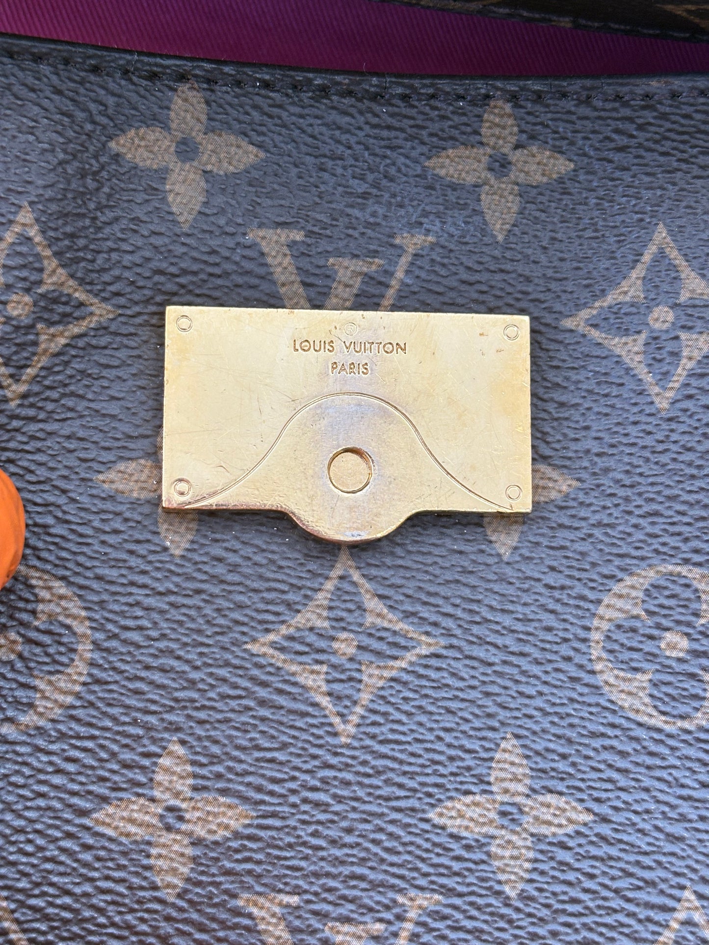 383490 - Louis Vuitton Cluny