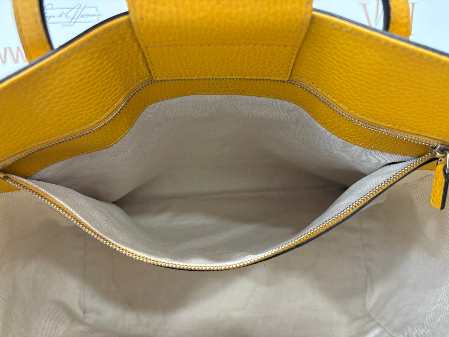 383715 - Gucci Swing Yellow
