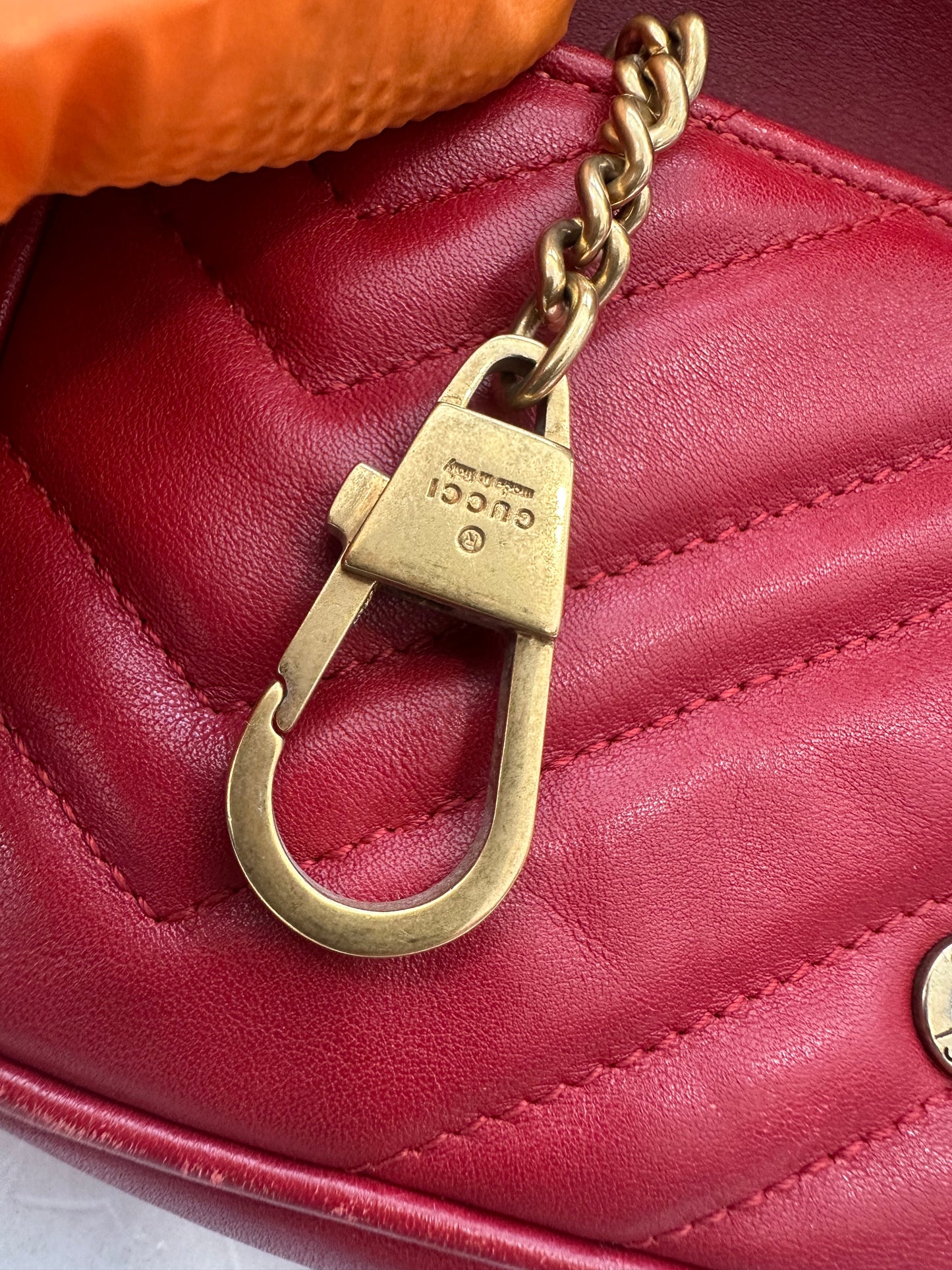 382569 - Gucci GG Marmont