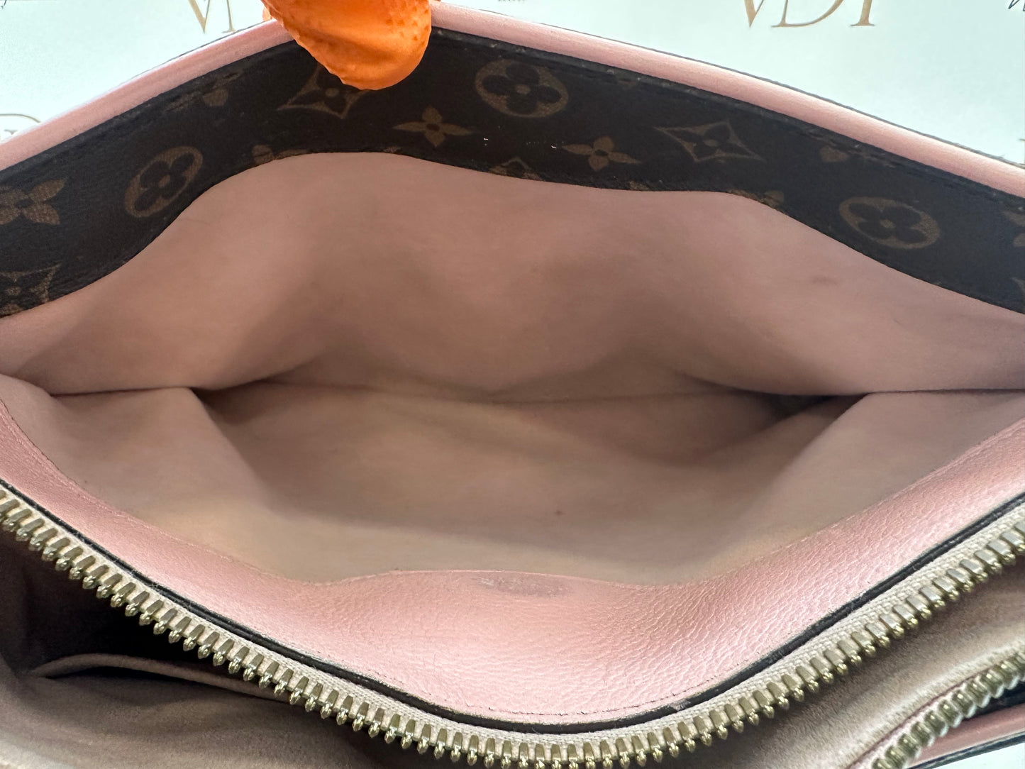 017803 - Louis Vuitton Pallas