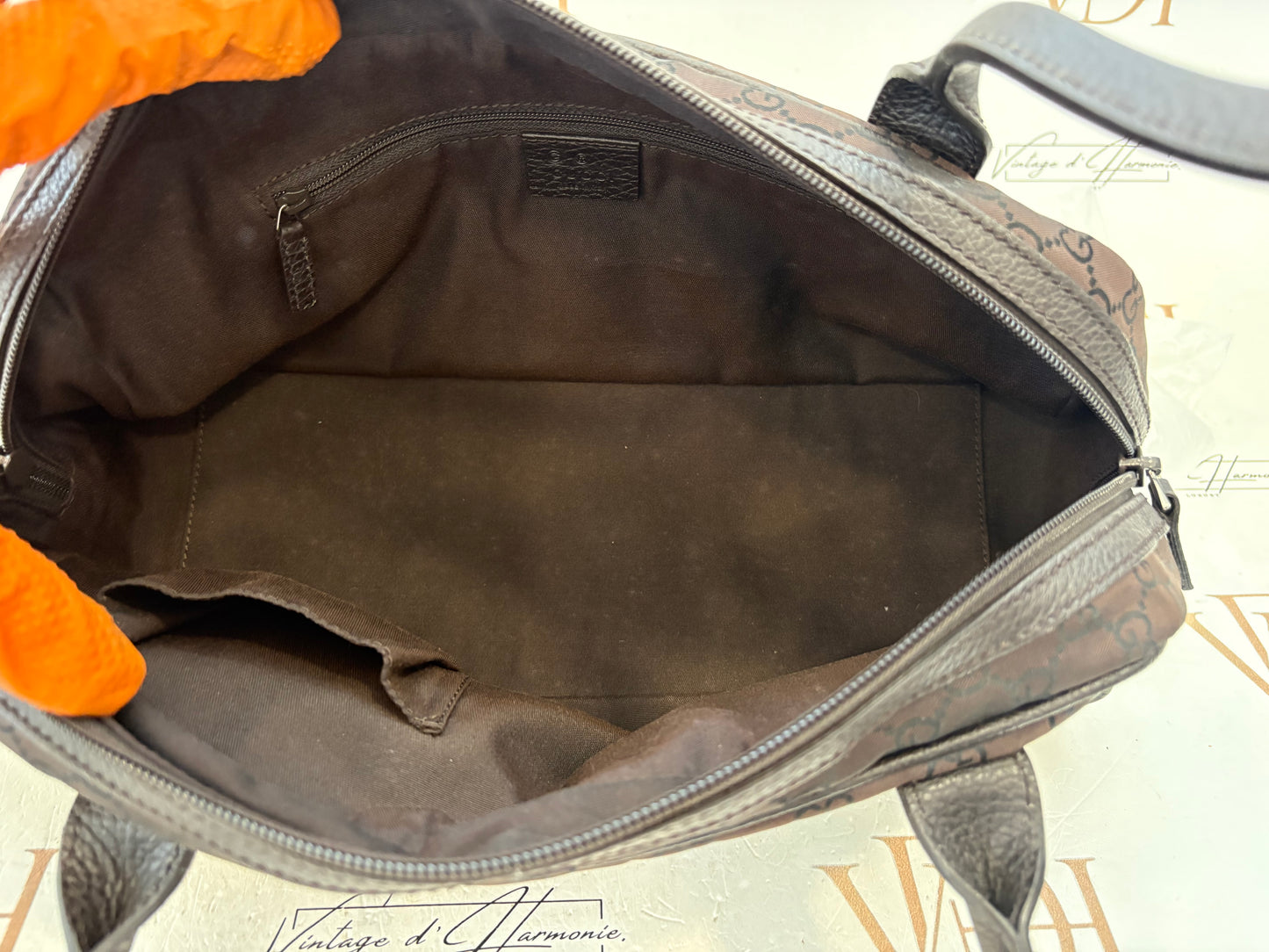 017073 - Gucci Brown GG
