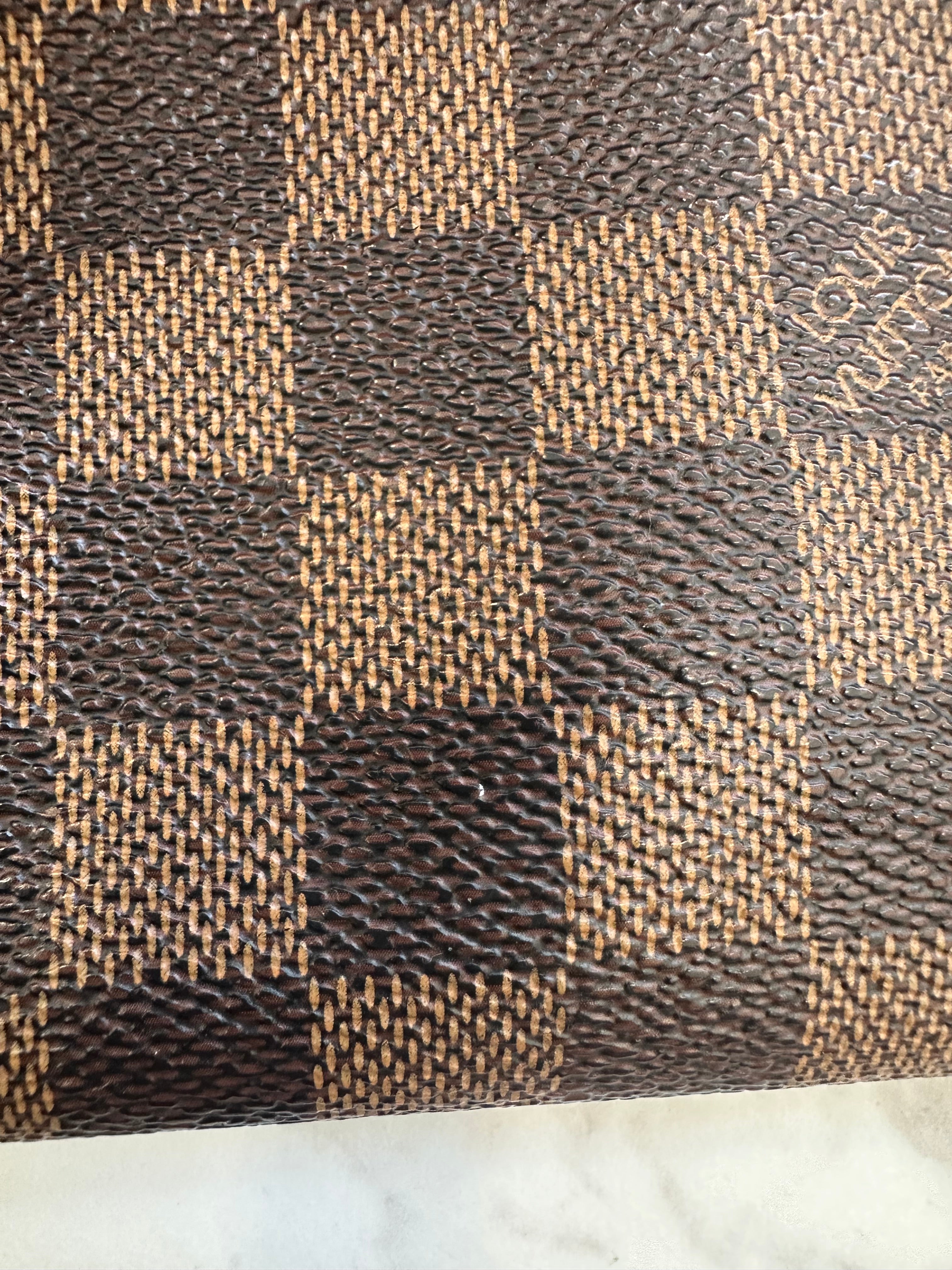 Louis Vuitton Chelsea