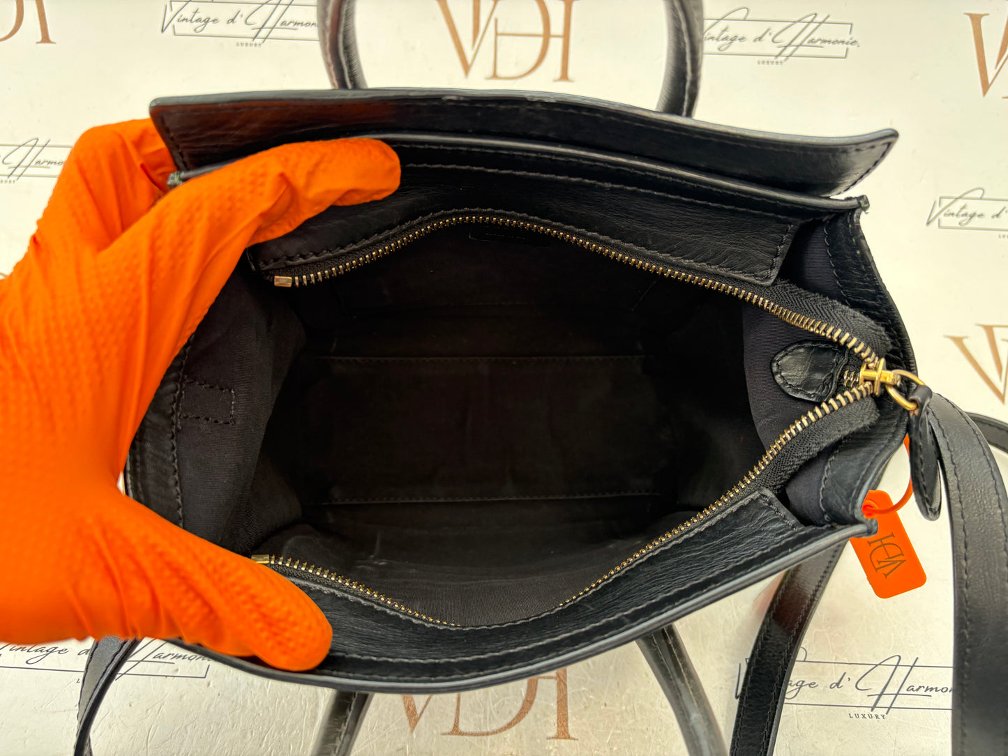 200893 - Céline Luggage Nano