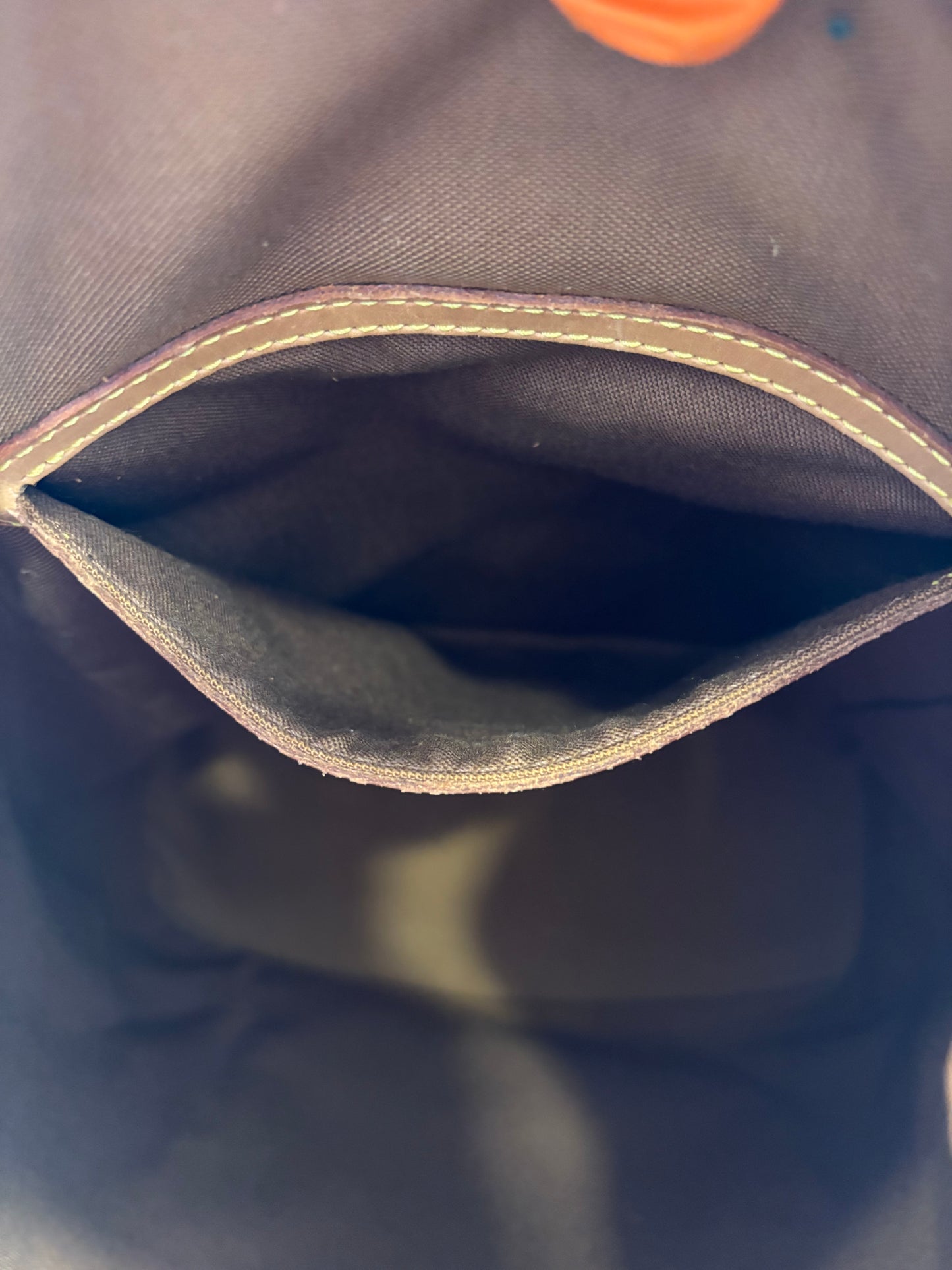 018117 - Louis Vuitton Montsouris GM