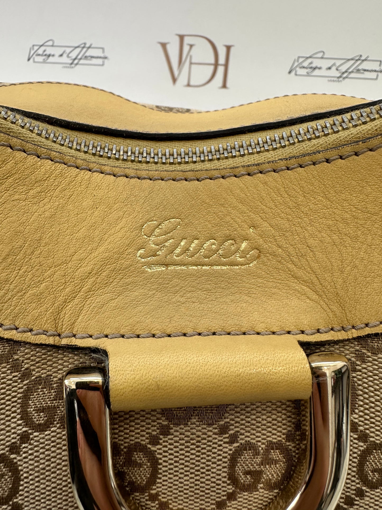 382768 - Gucci D-Ring