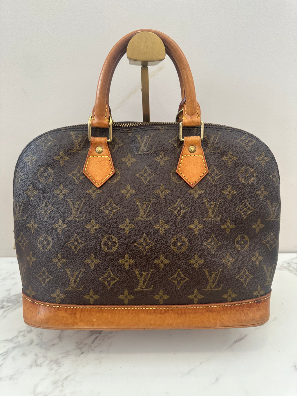 Louis Vuitton Alma