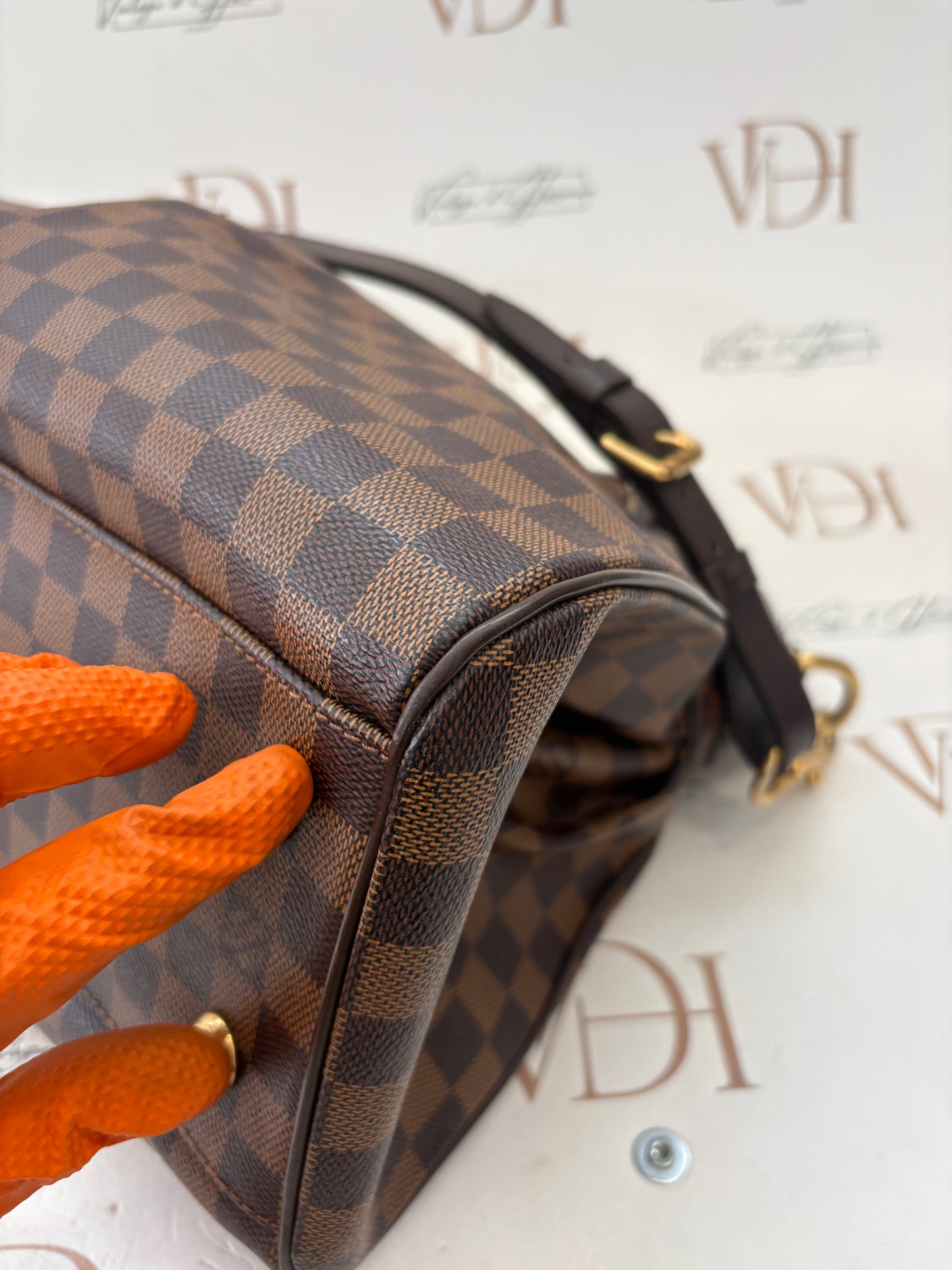 383713 - Louis Vuitton Trevi