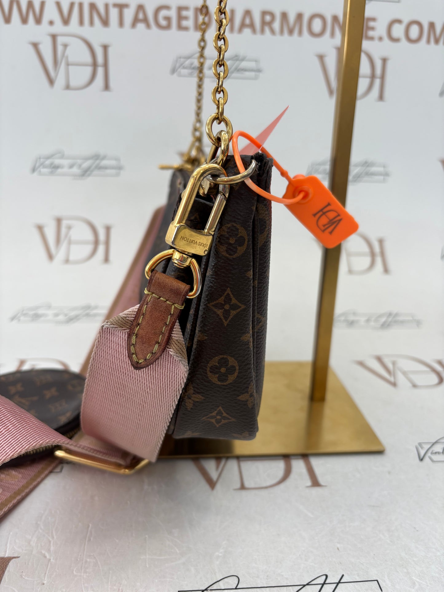 383355 - Louis Vuitton Multipochette