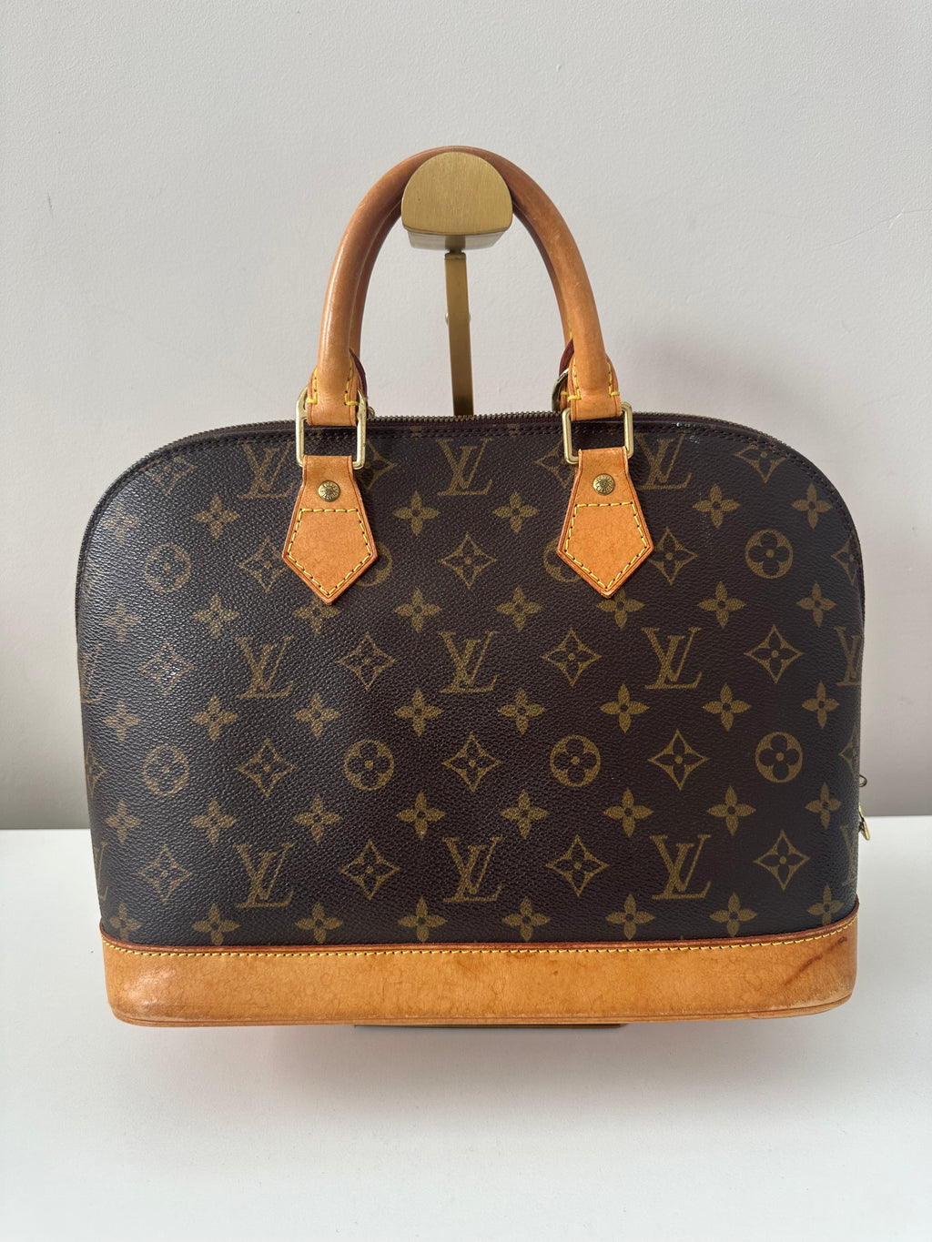 Louis Vuitton Alma