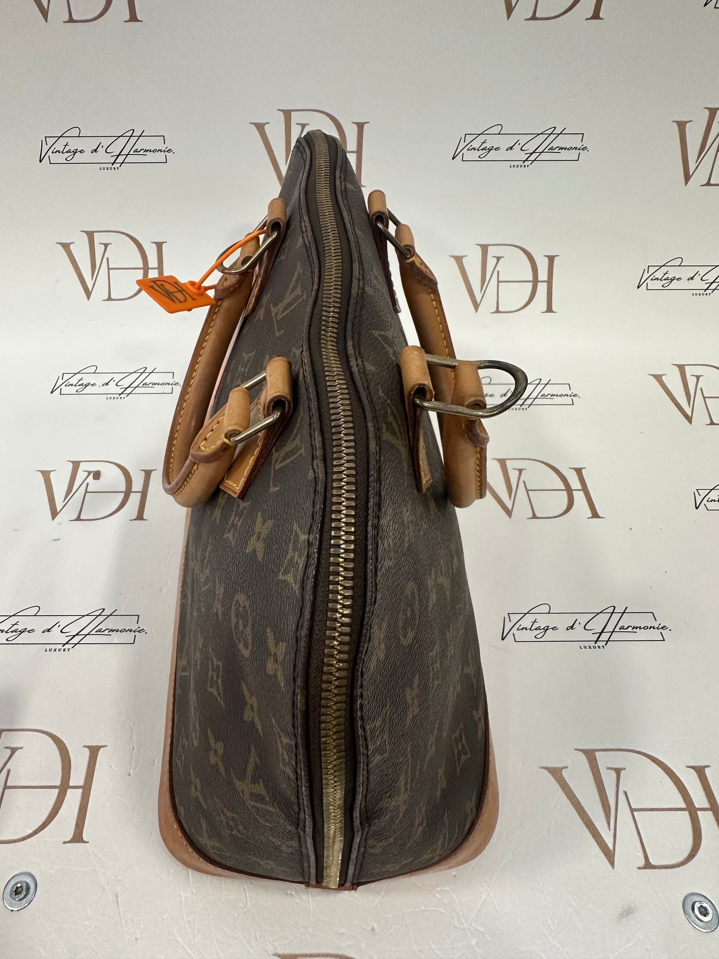 017917 - Louis Vuitton Alma
