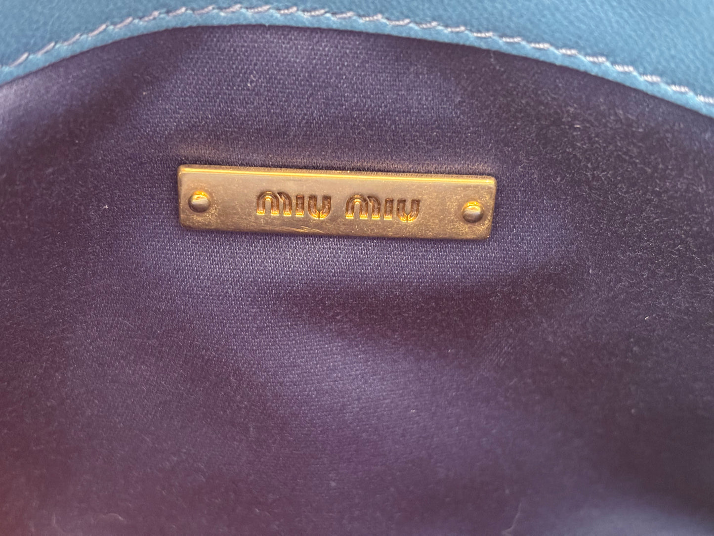 384313 - Miu Miu