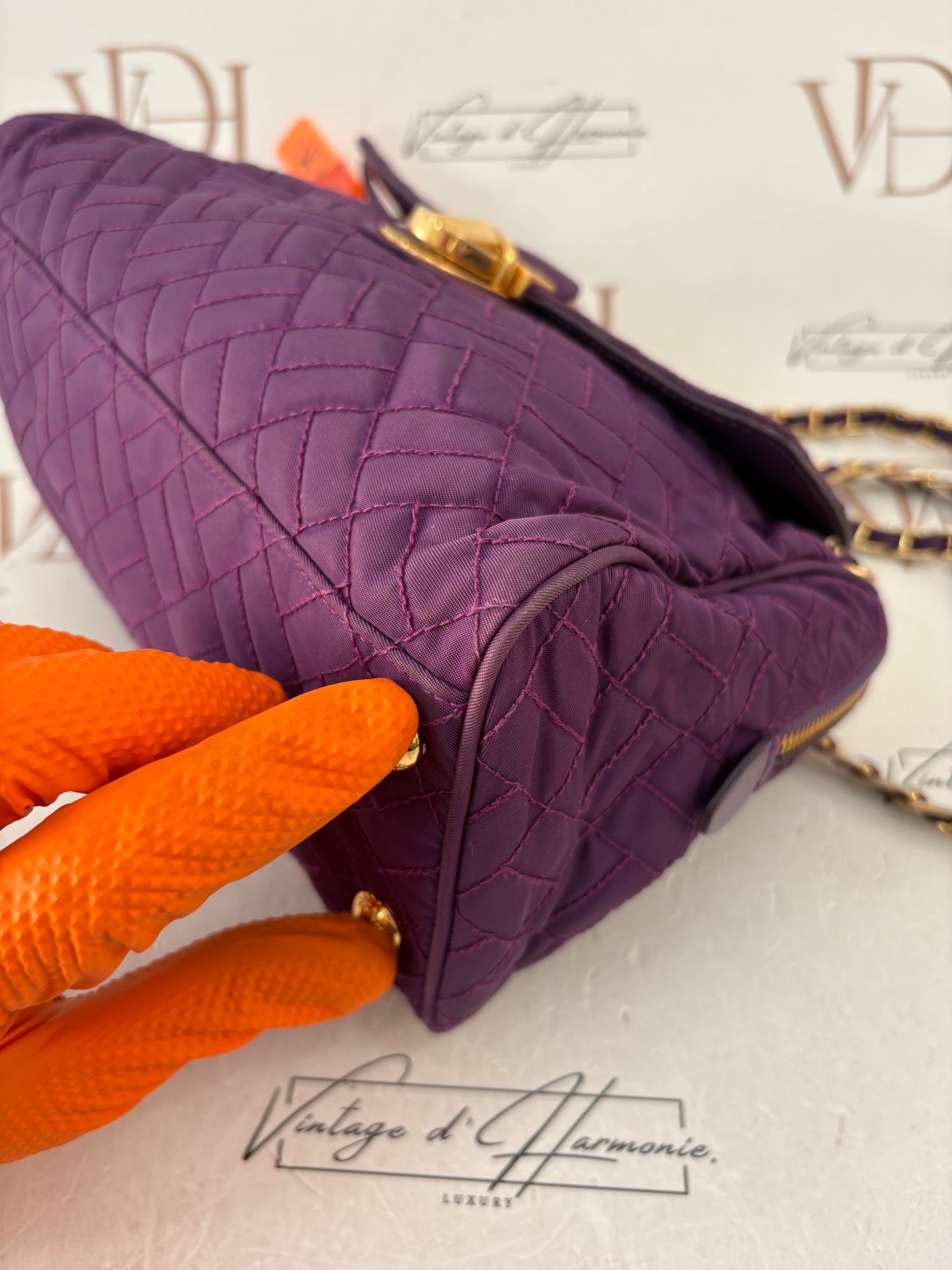 383868 - Prada Purple