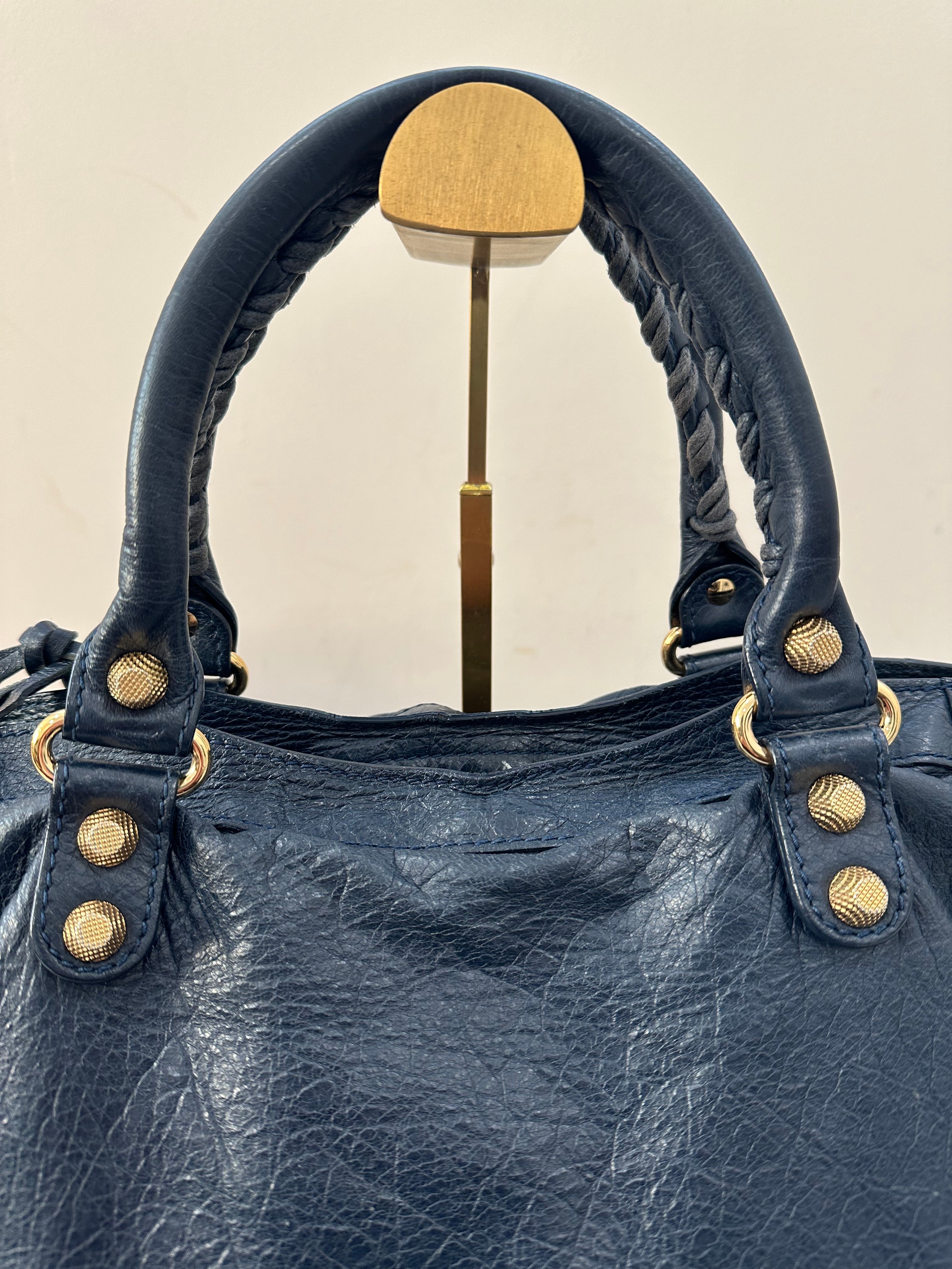 Balenciaga Giant City