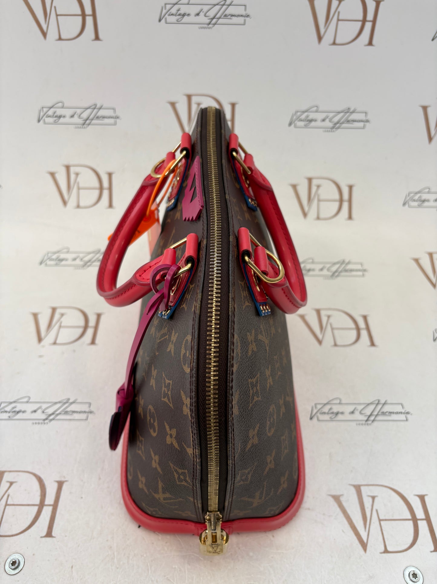 201108 - Louis Vuitton Alma