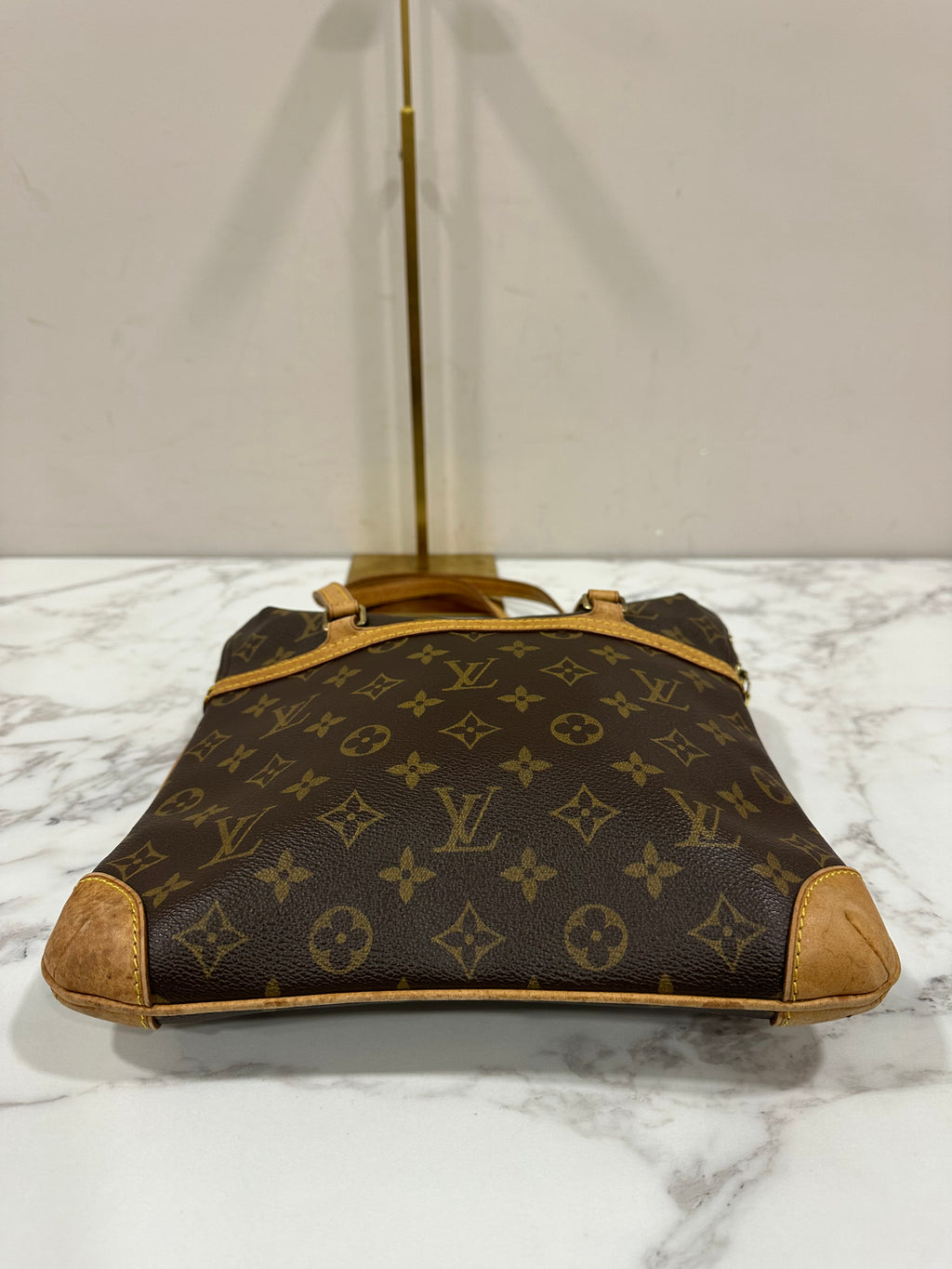 Louis Vuitton Coussin GM