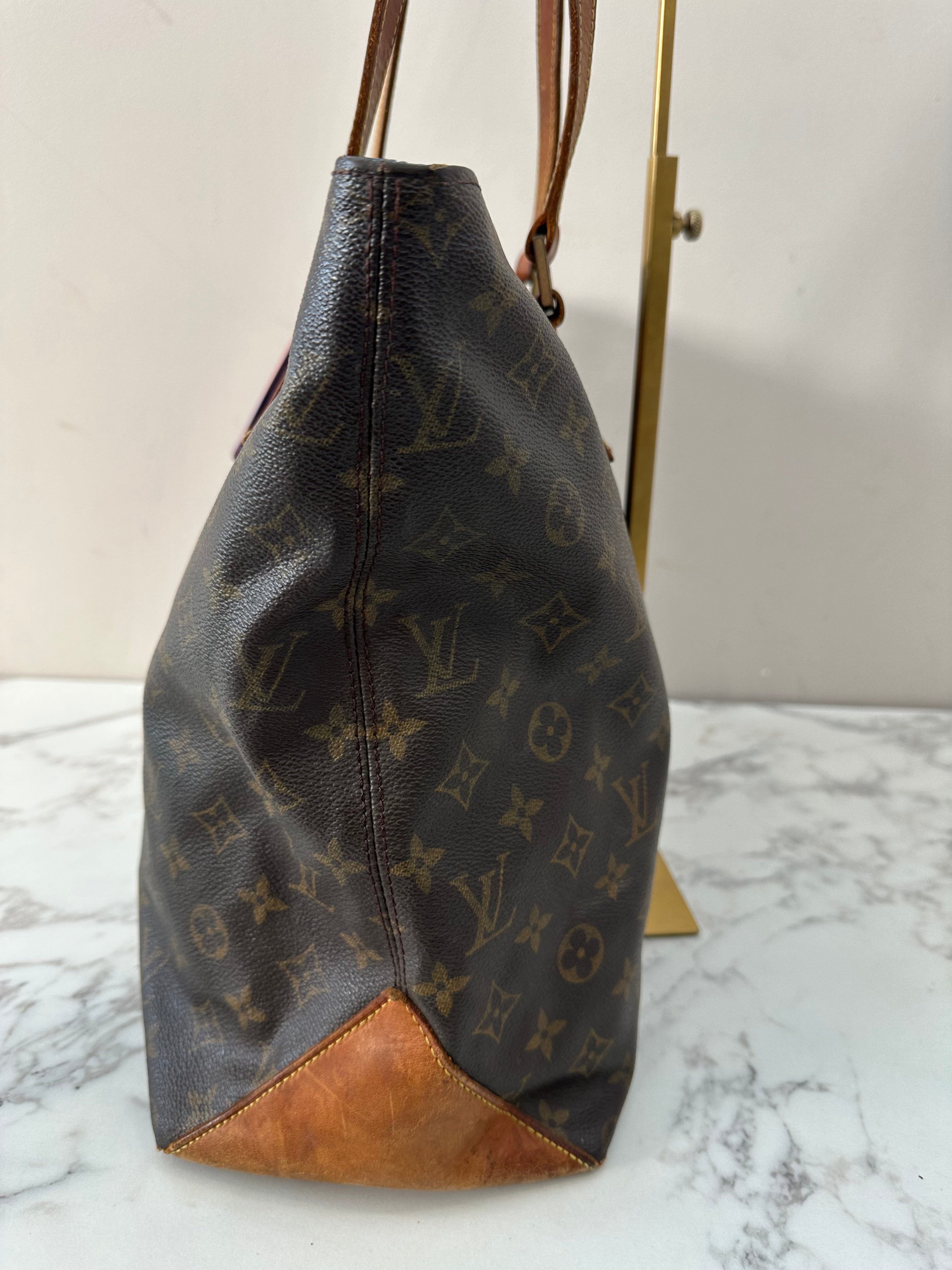 Louis Vuitton Cabas mezzo