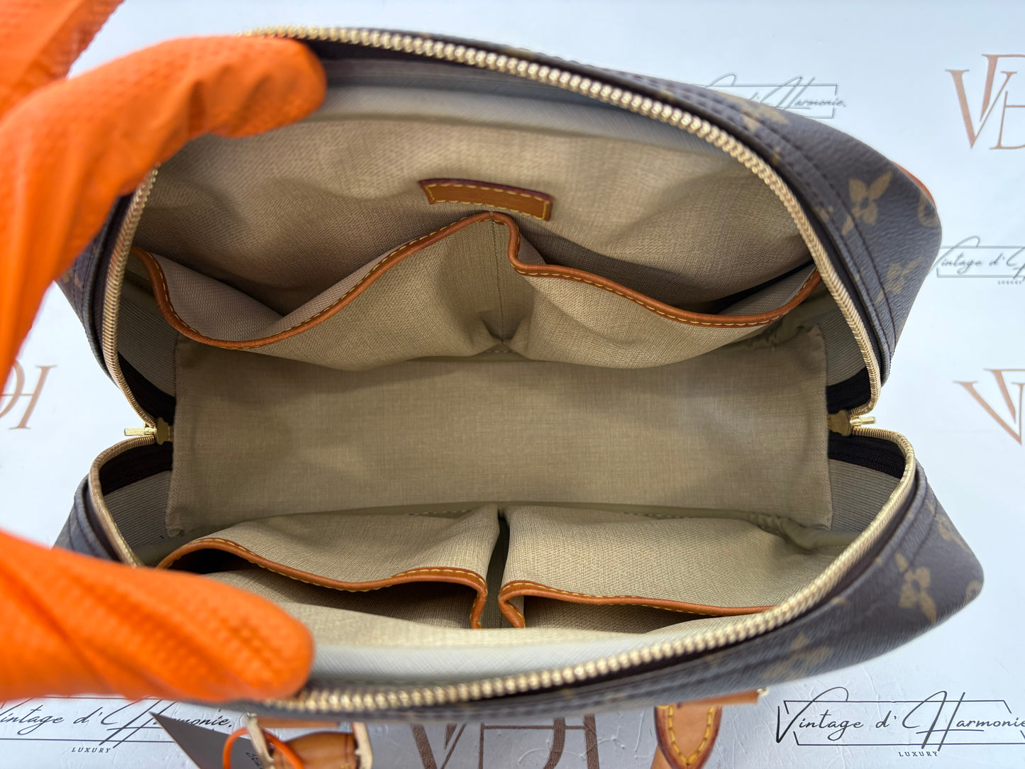 018978 - Louis Vuitton Treauville