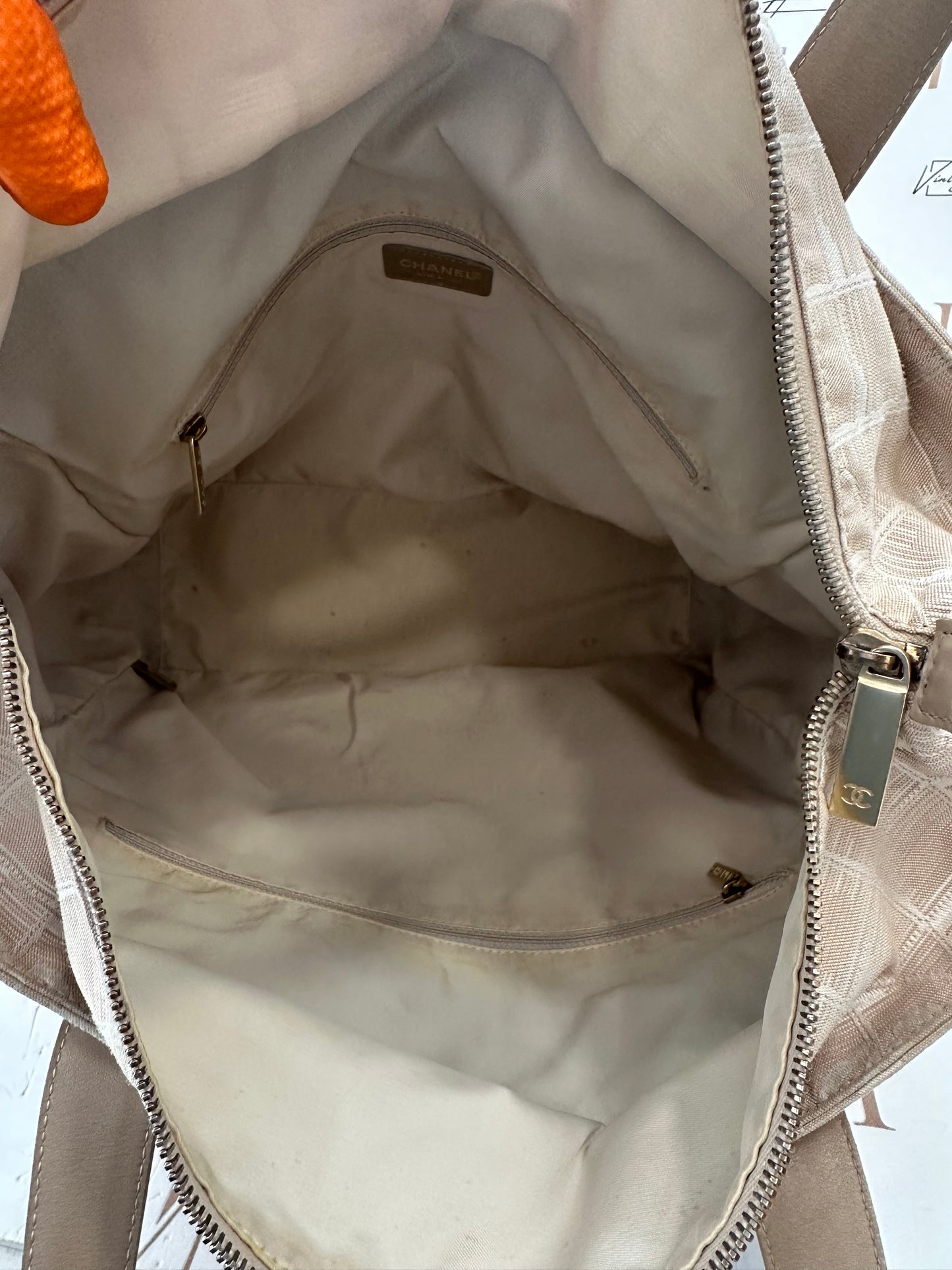 017762 - Chanel Beige Jacquard Nylon