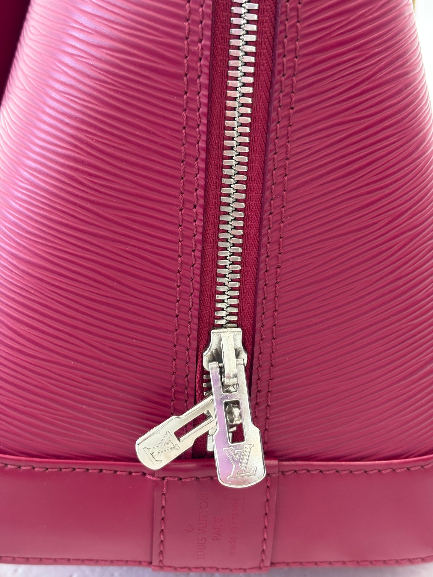 200746 - Louis Vuitton Alma