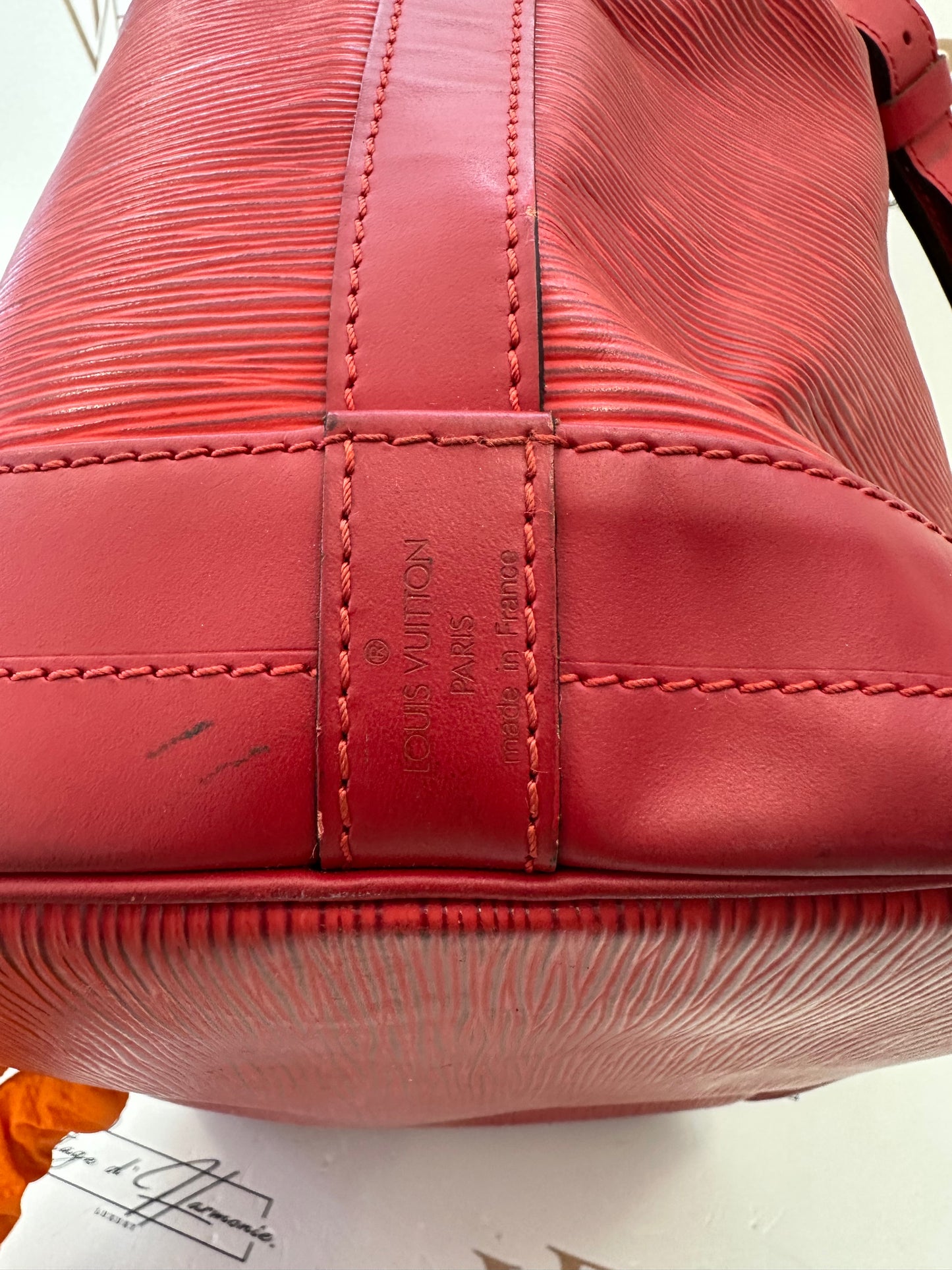 017848 - Louis Vuitton Red Epi Noè