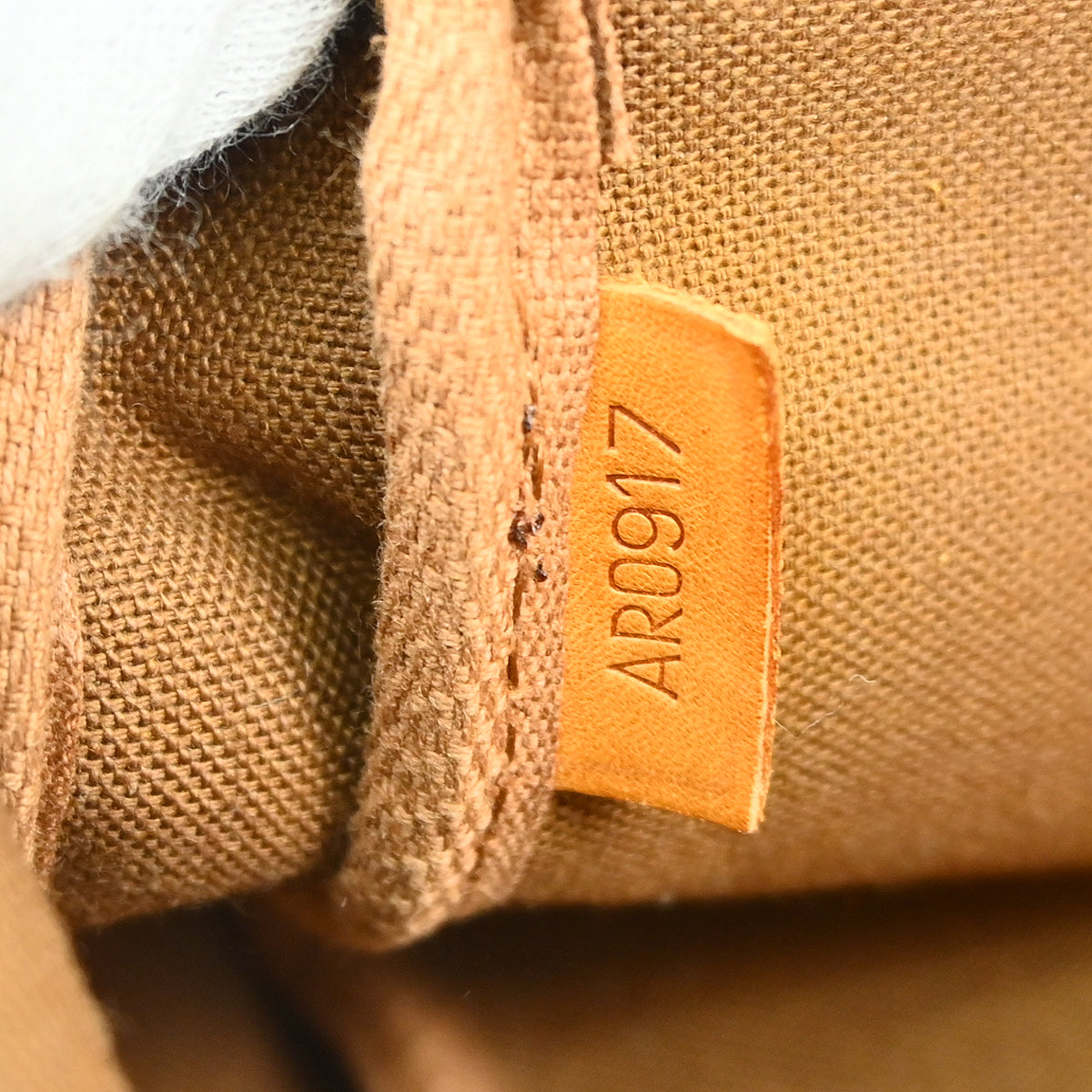 Louis Vuitton Pochette