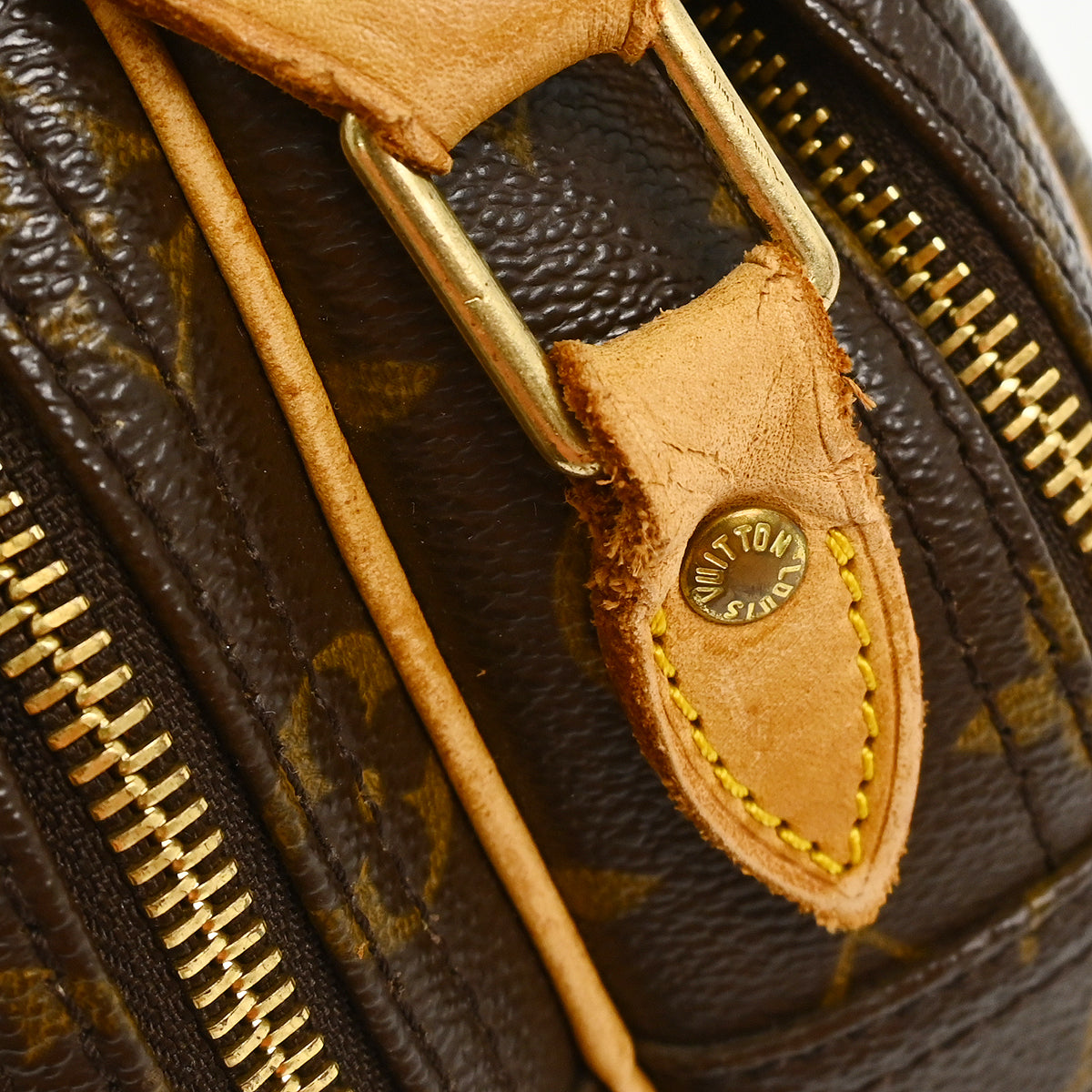 Louis Vuitton Reporter PM