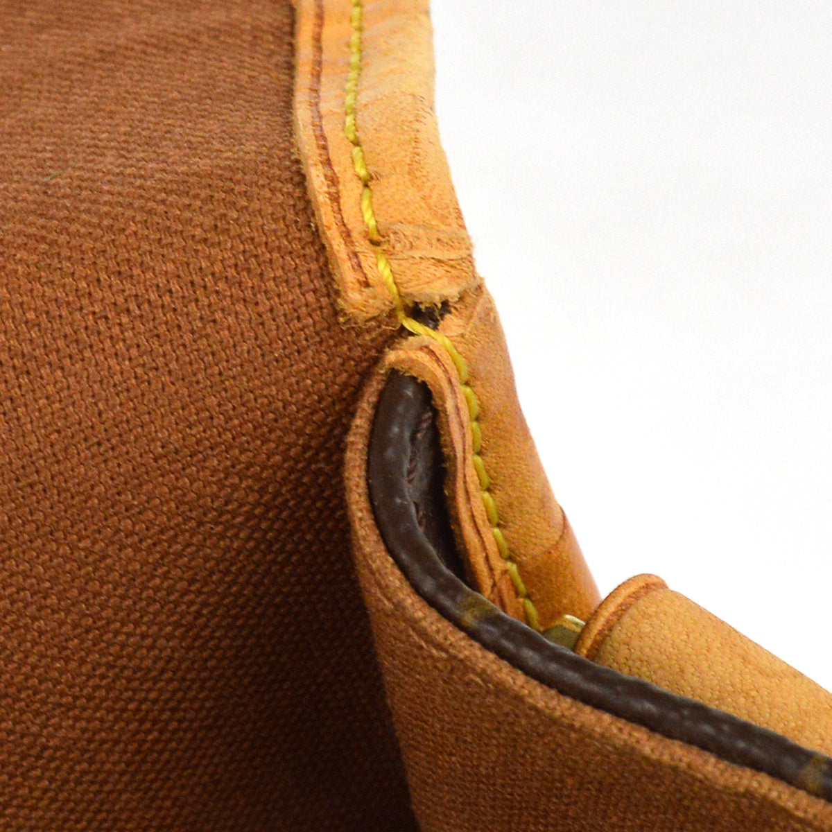 Louis Vuitton Messenger GM