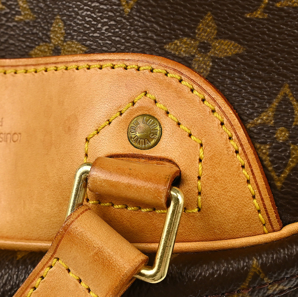 Louis Vuitton EXcursion