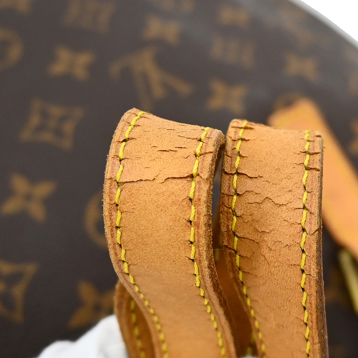 Louis Vuitton Cabas Mezzo