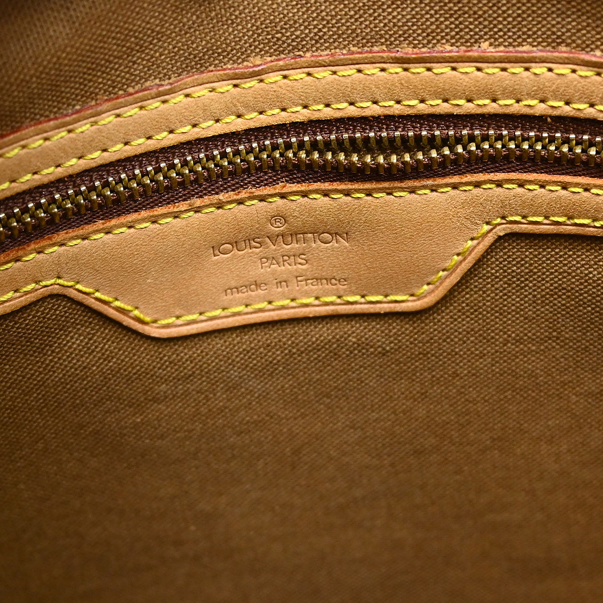 Louis Vuitton Cabas Mezzo