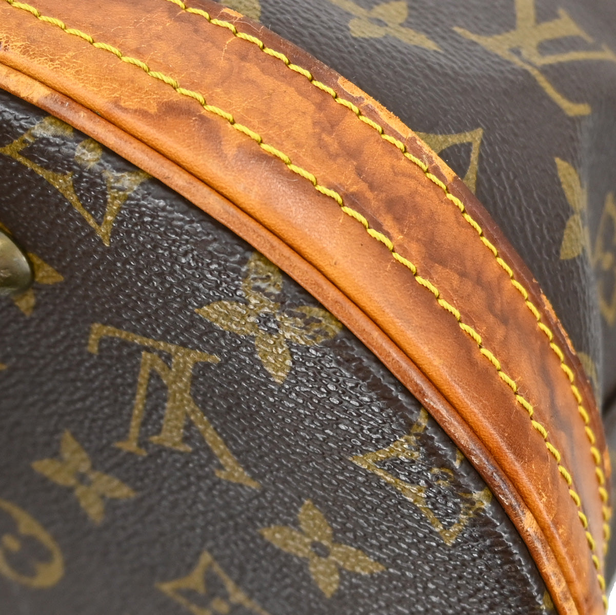 Louis Vuitton Bucket GM