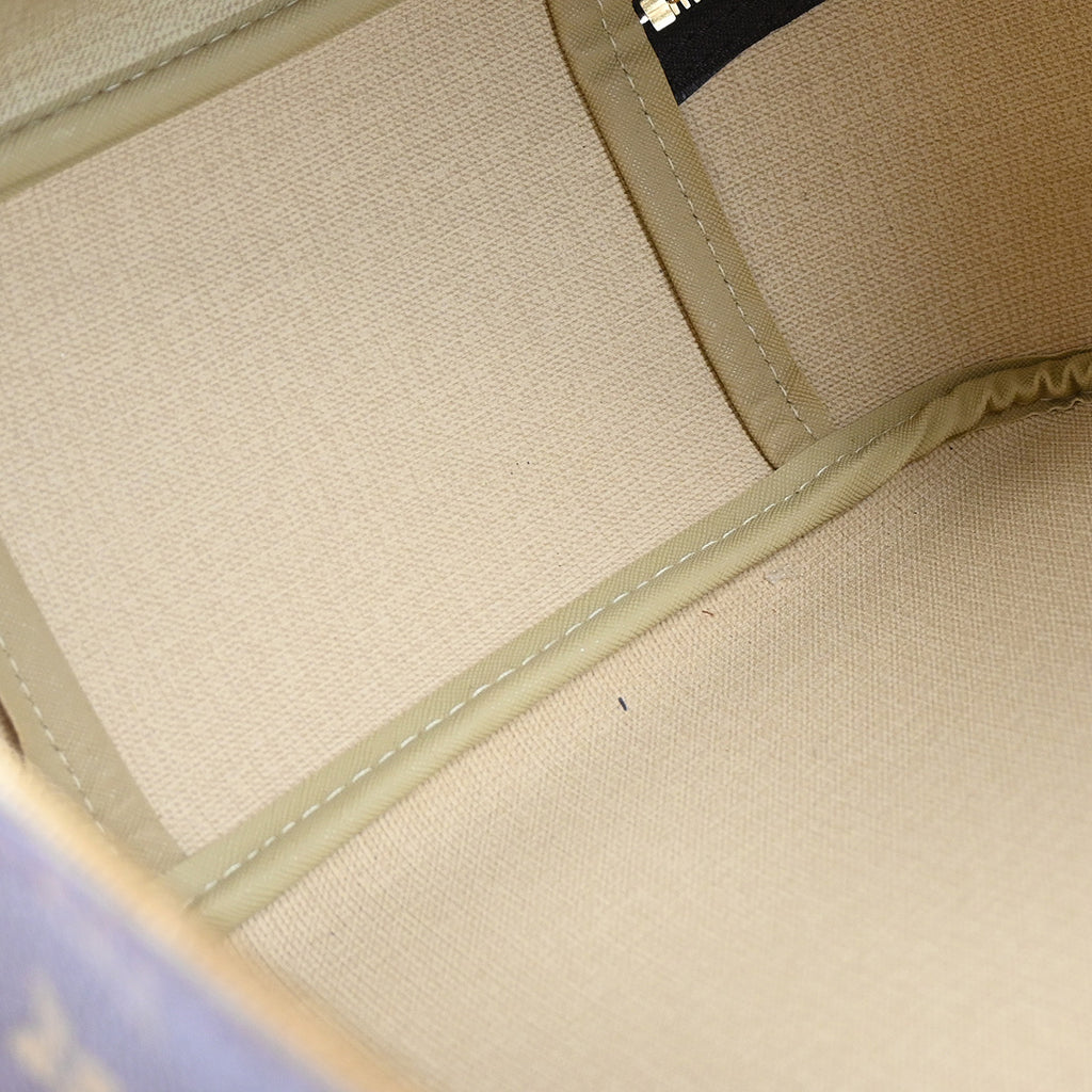 Louis Vuitton Excursion