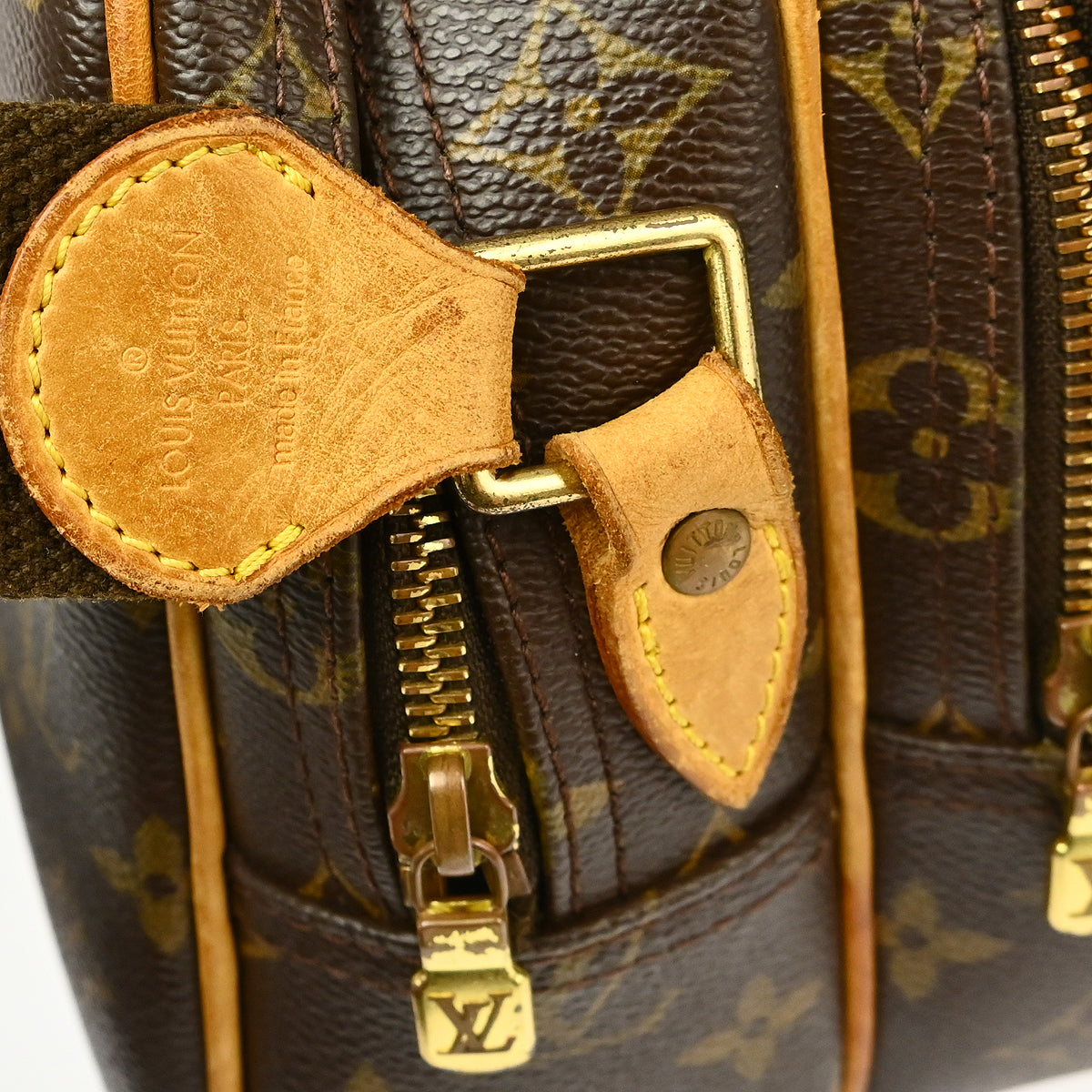 Louis Vuitton Reporter PM