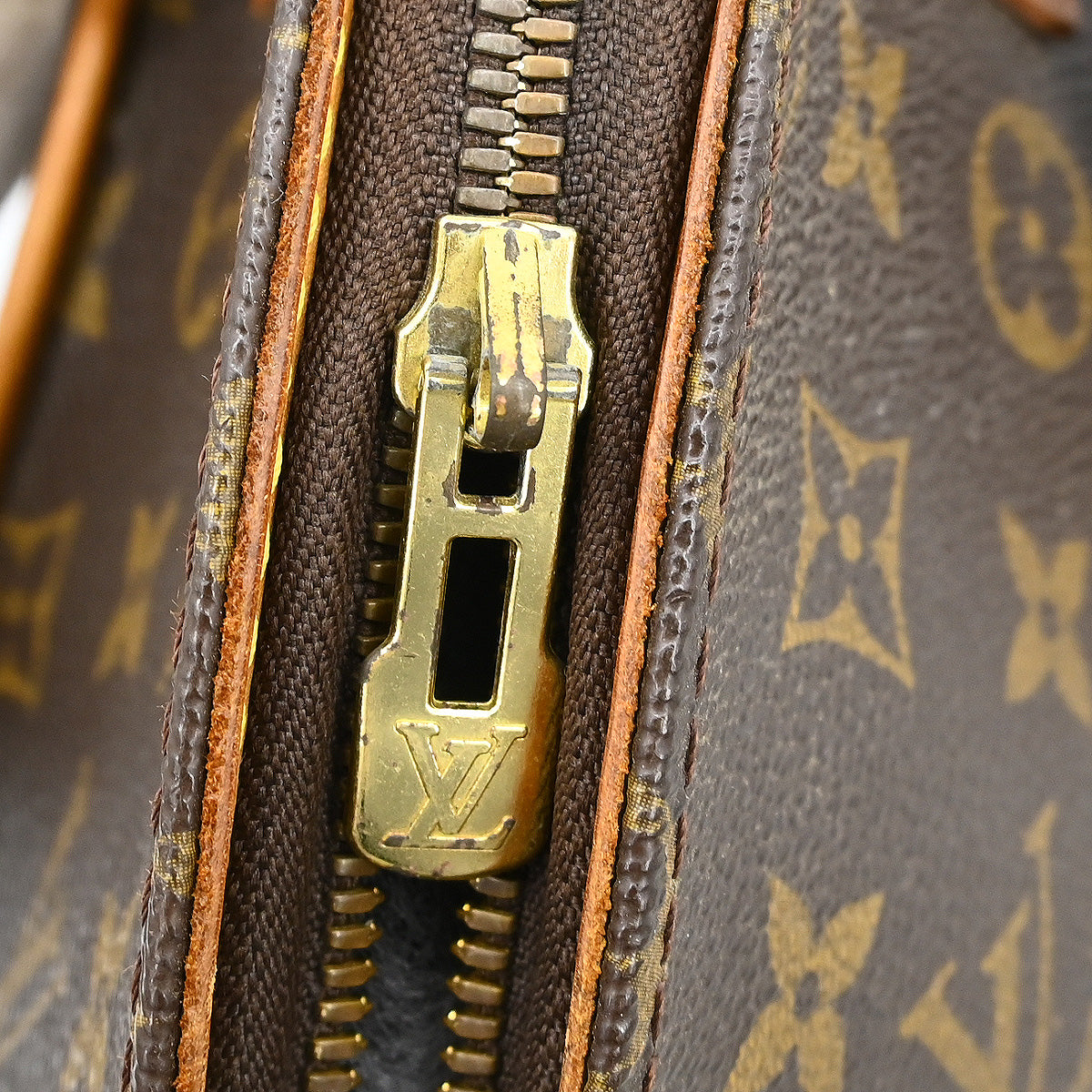 Louis Vuitton Ellipse PM