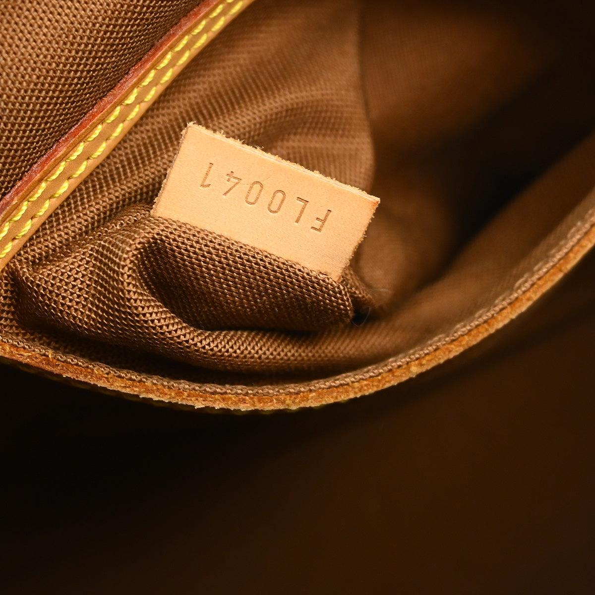 Louis Vuitton Alma