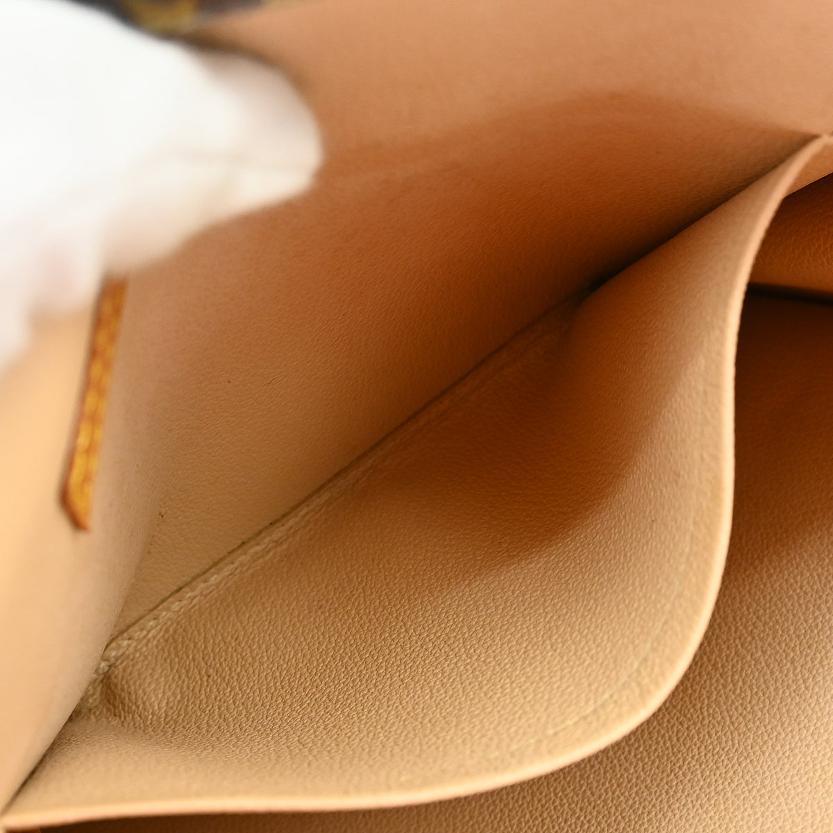 Louis Vuitton Sac Plat