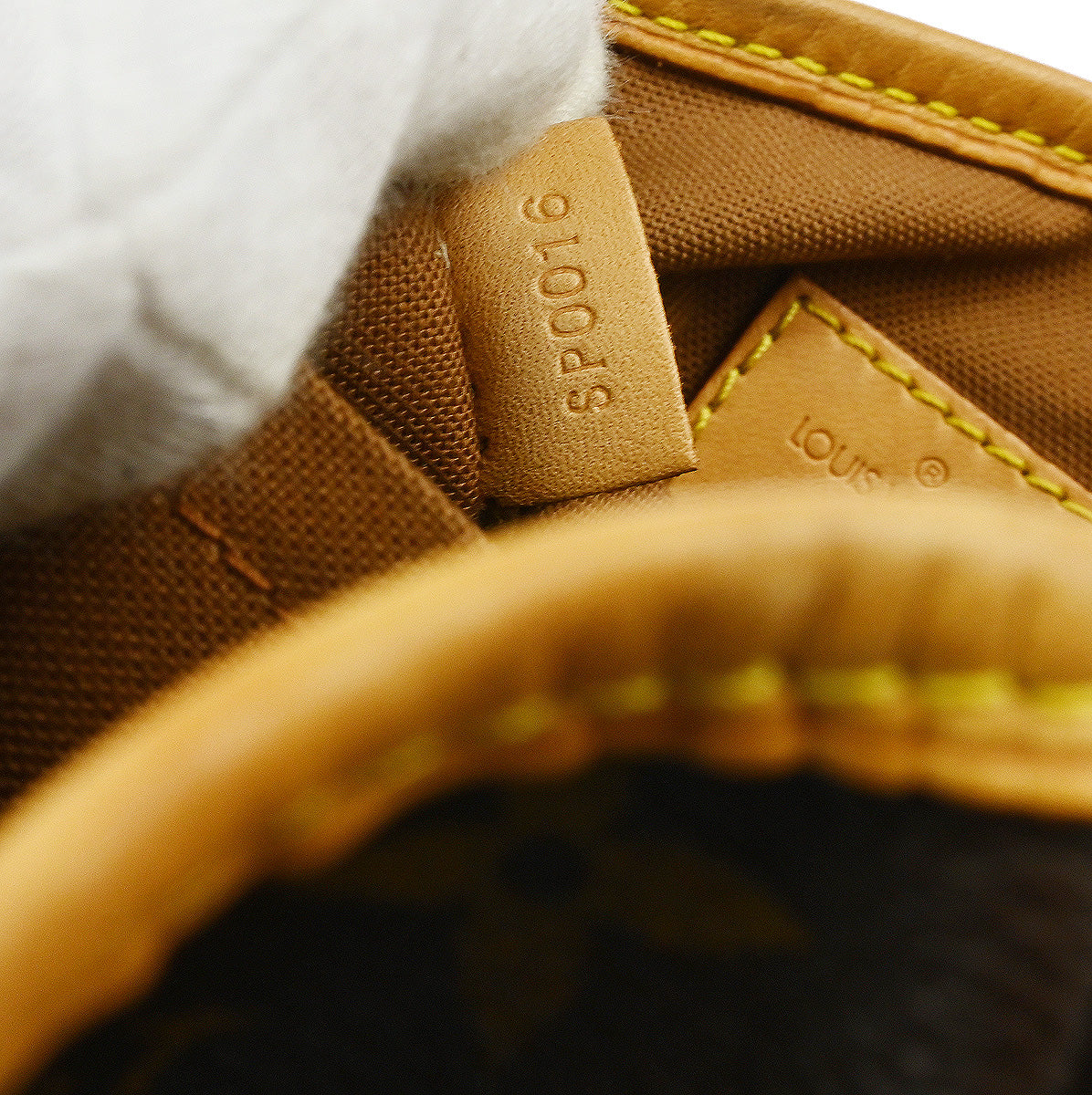 Louis Vuitton Batignolles