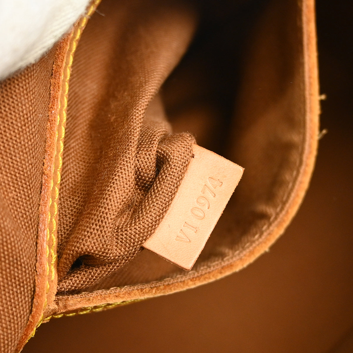 Louis Vuitton Alma