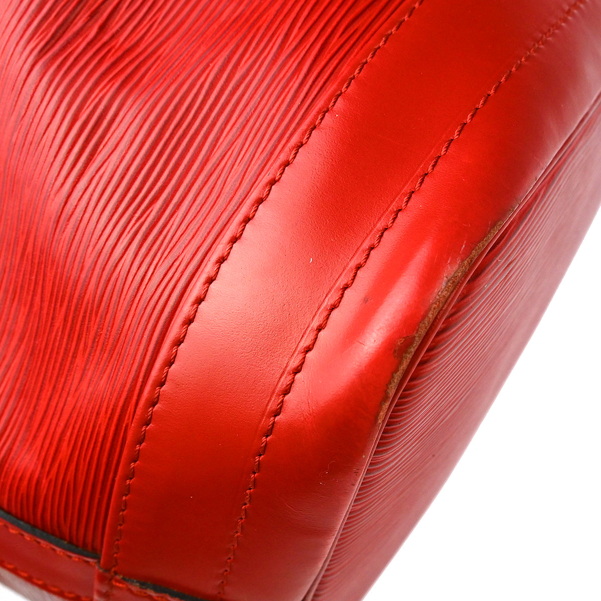 Louis Vuitton Noè Epi Red