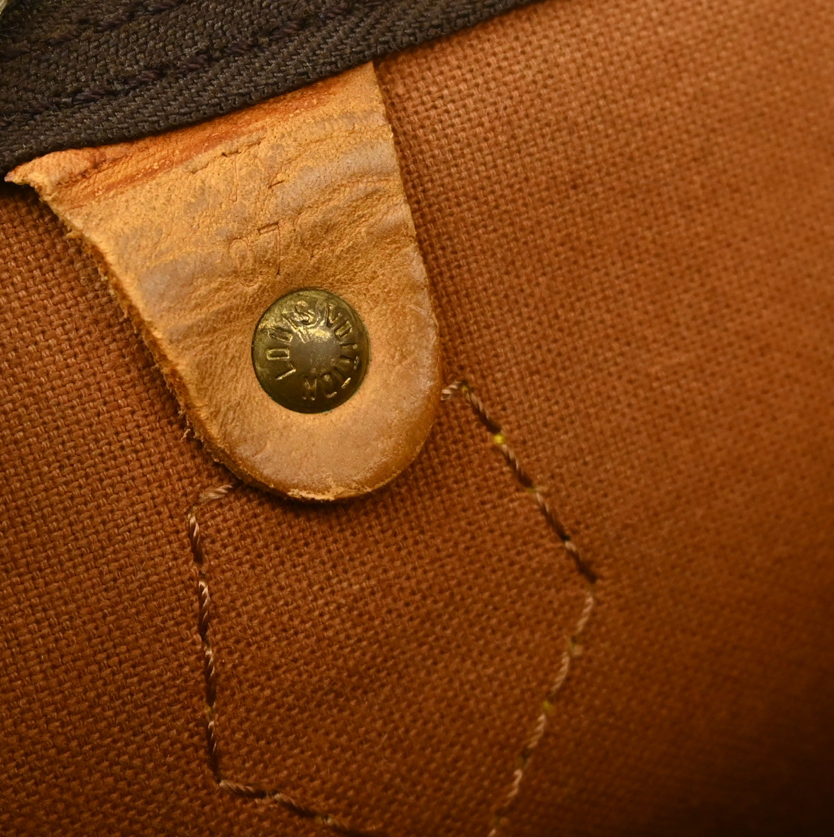 Louis Vuitton Speedy 30