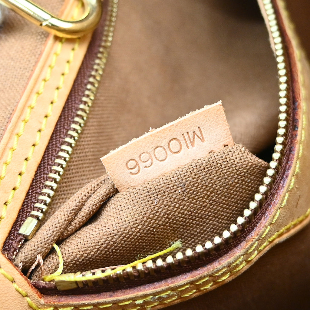 Louis Vuitton Batignolles Vertical