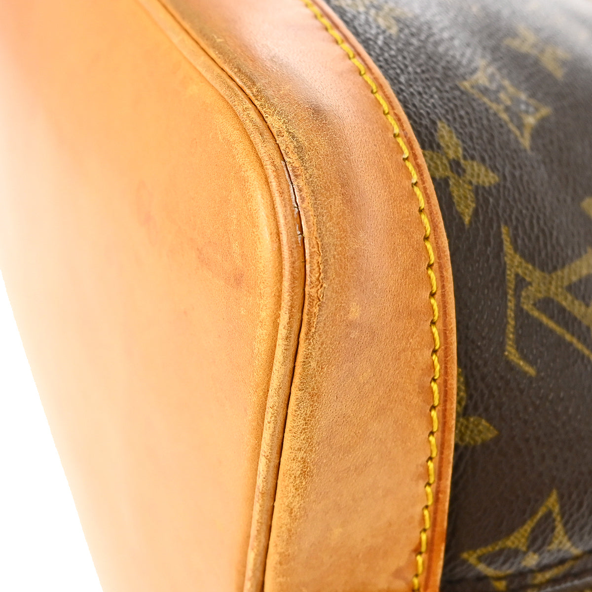 Louis Vuitton Alma