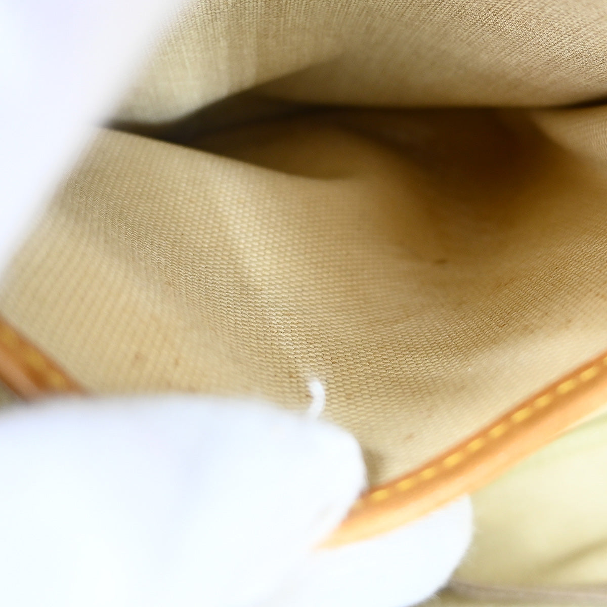 Louis Vuitton Deauville