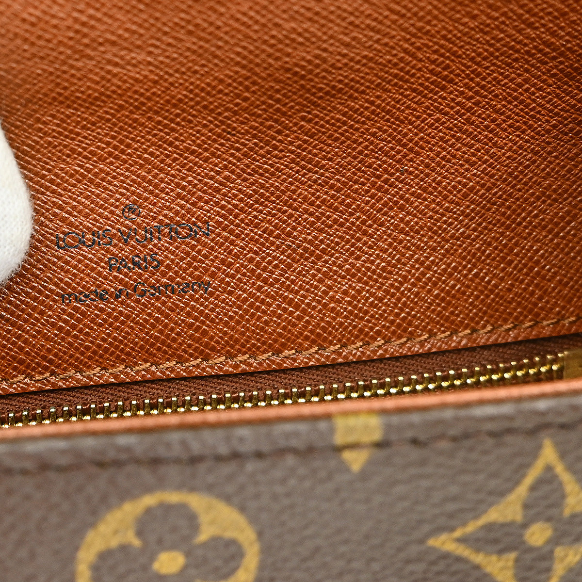 Louis Vuitton Saint Cloud MM