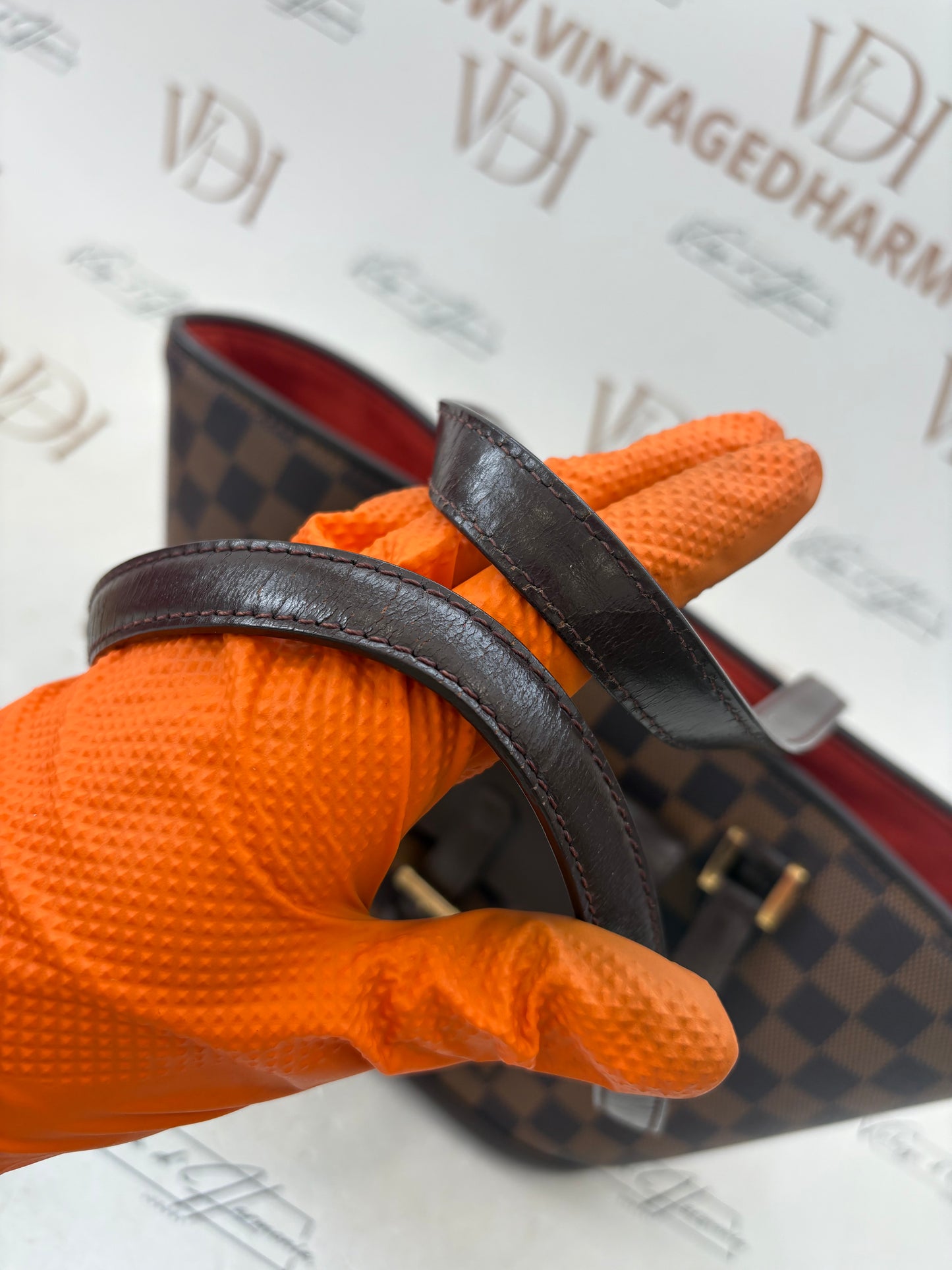 018756 - Louis Vuitton Manosque PM