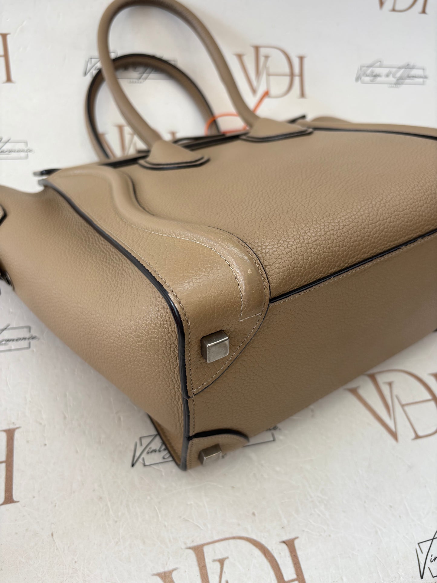 018613 - Céline Luggage
