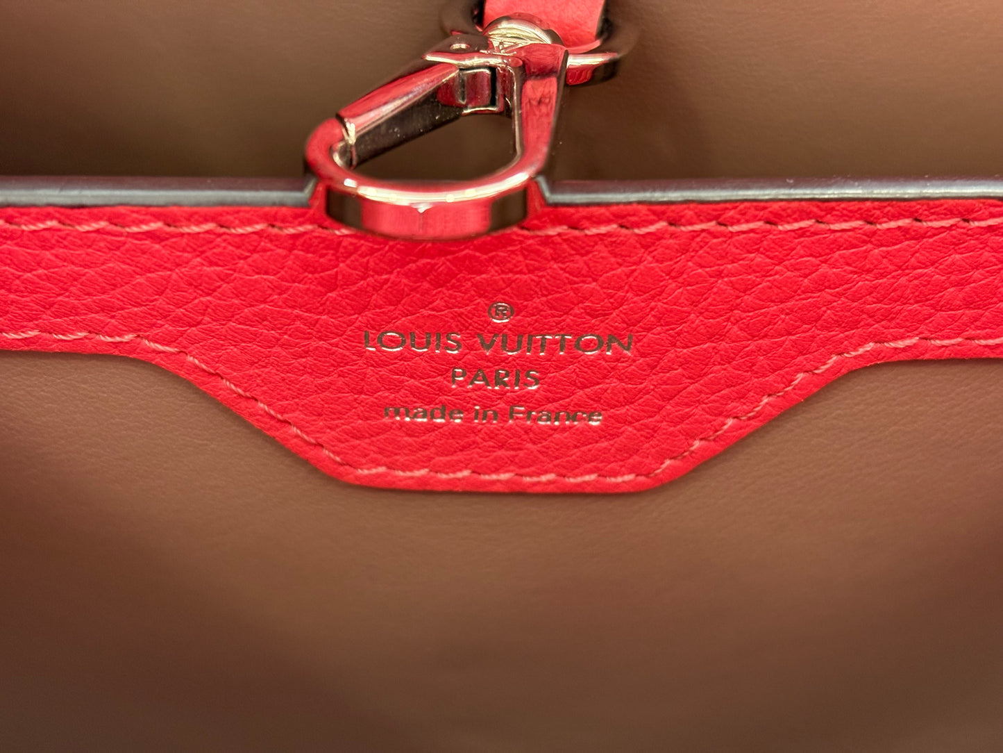201579 - Louis Vuitton Capucines BB