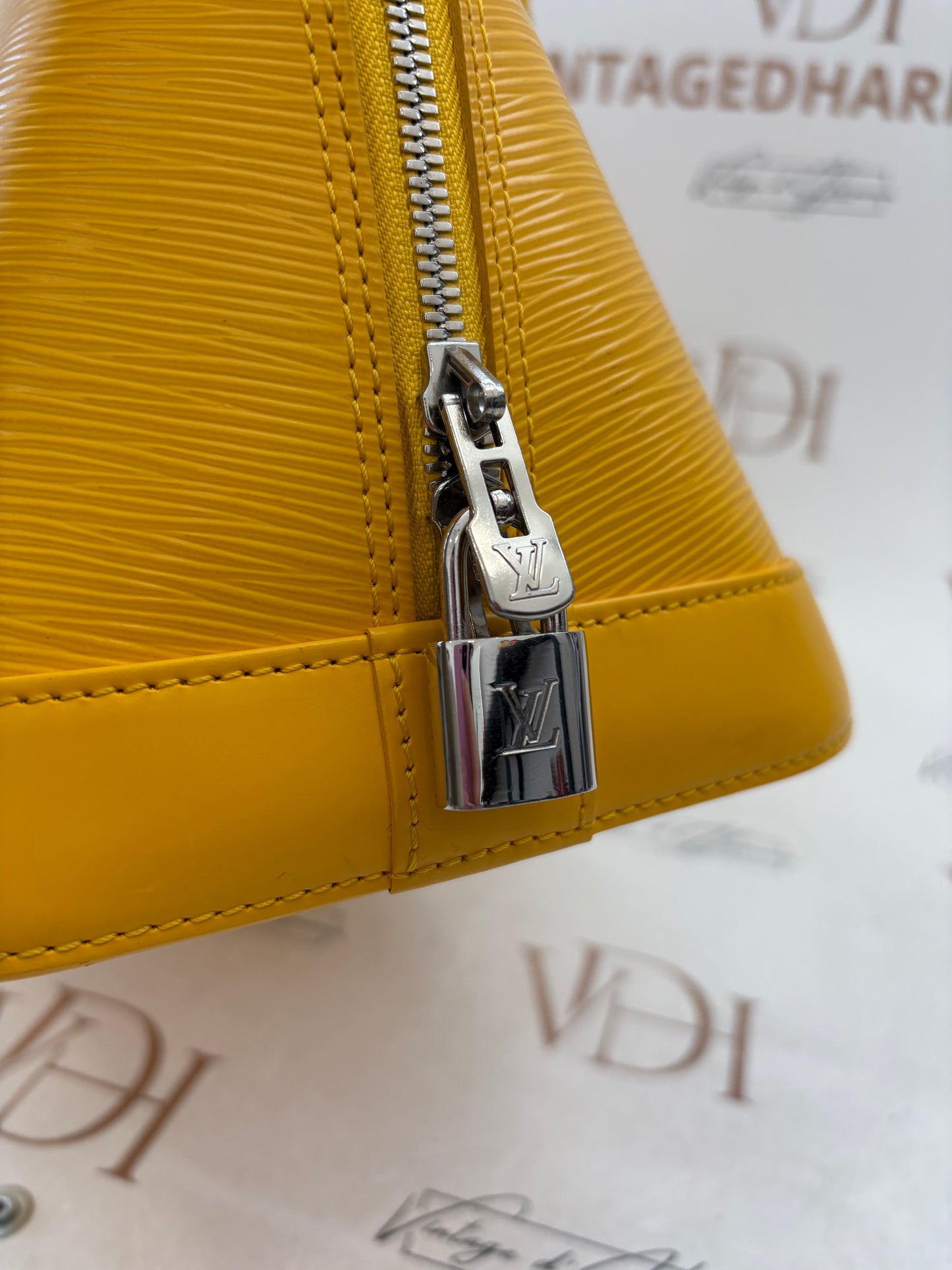 383563 - Louis Vuitton Alma GM