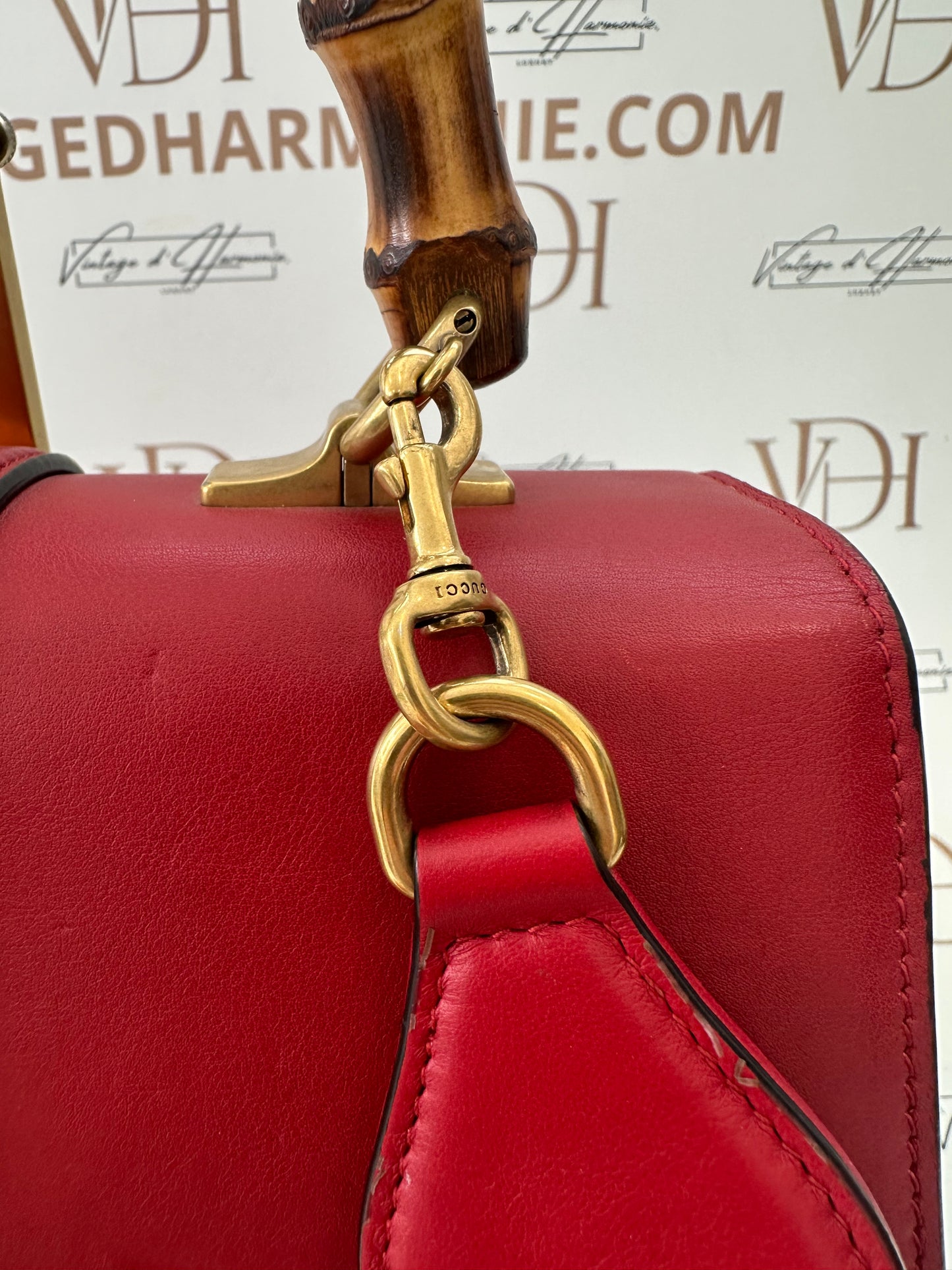 382986 - Gucci Dionysus