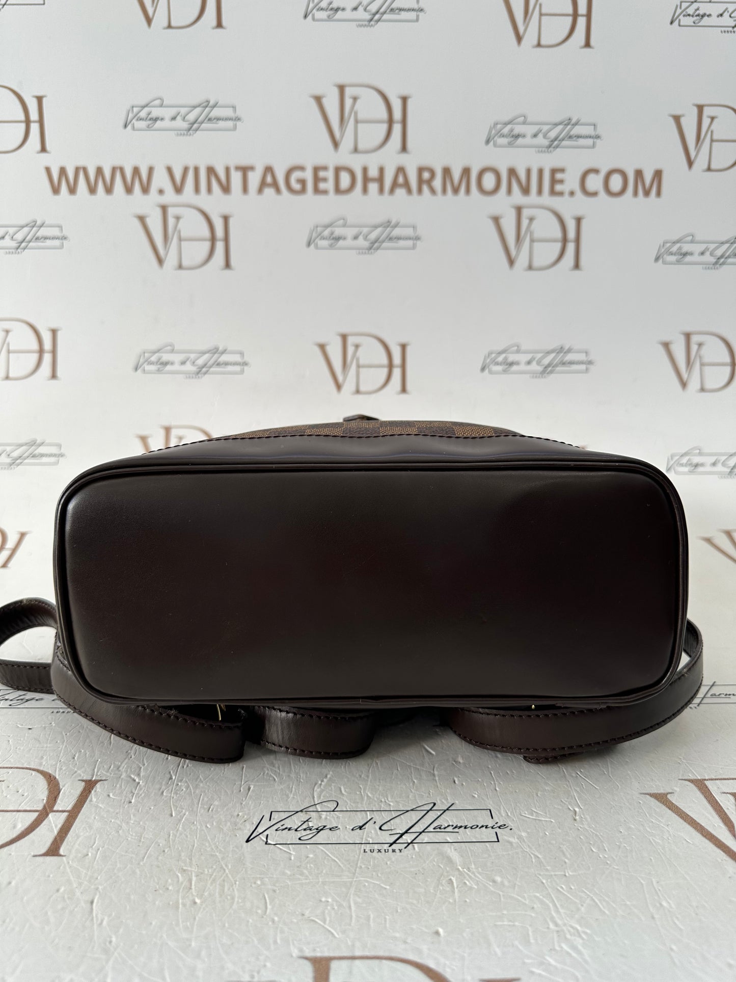 018142 - Louis Vuitton Damier Soho